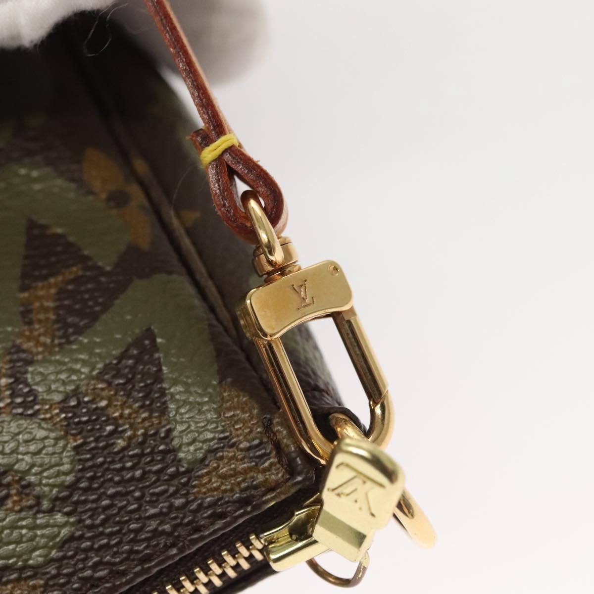 Louis Vuitton Pochette Accessoire, Khaki, Canvas, clutch