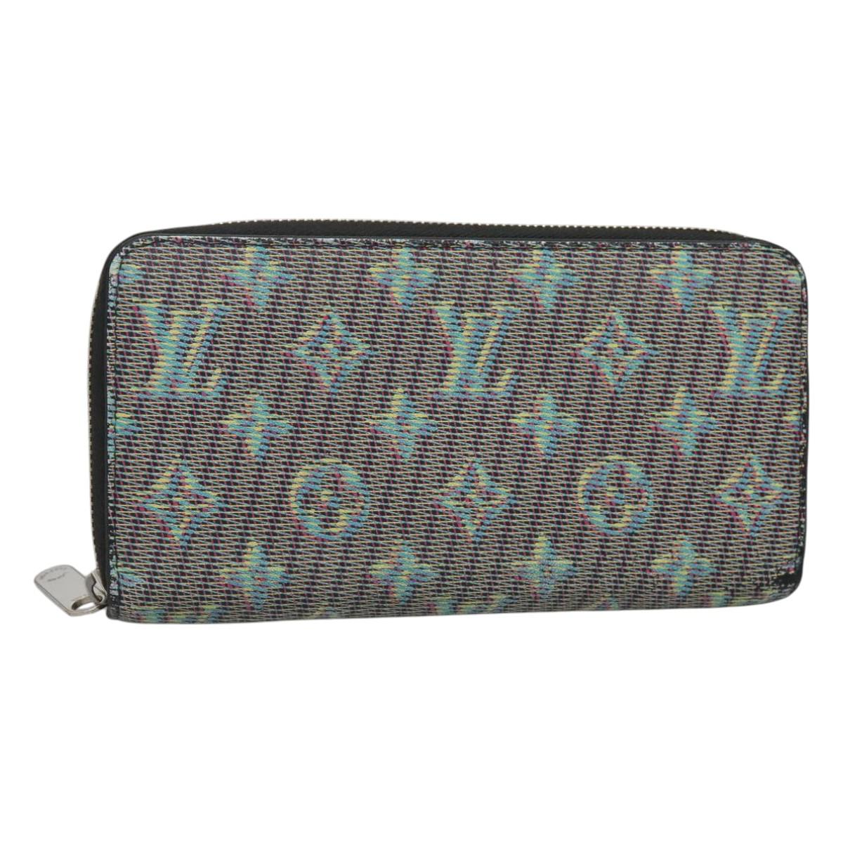 Louis Vuitton Zippy wallet, Green, Leather, wallet