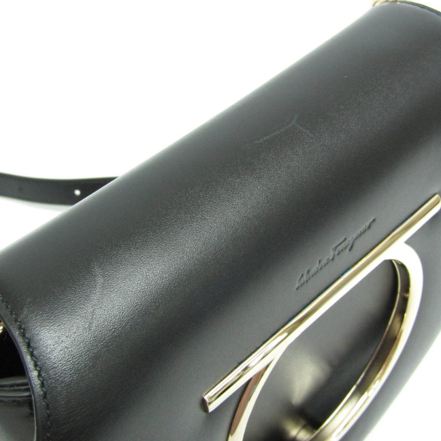 Salvatore Ferragamo Gancini, Black, Leather, shoulder