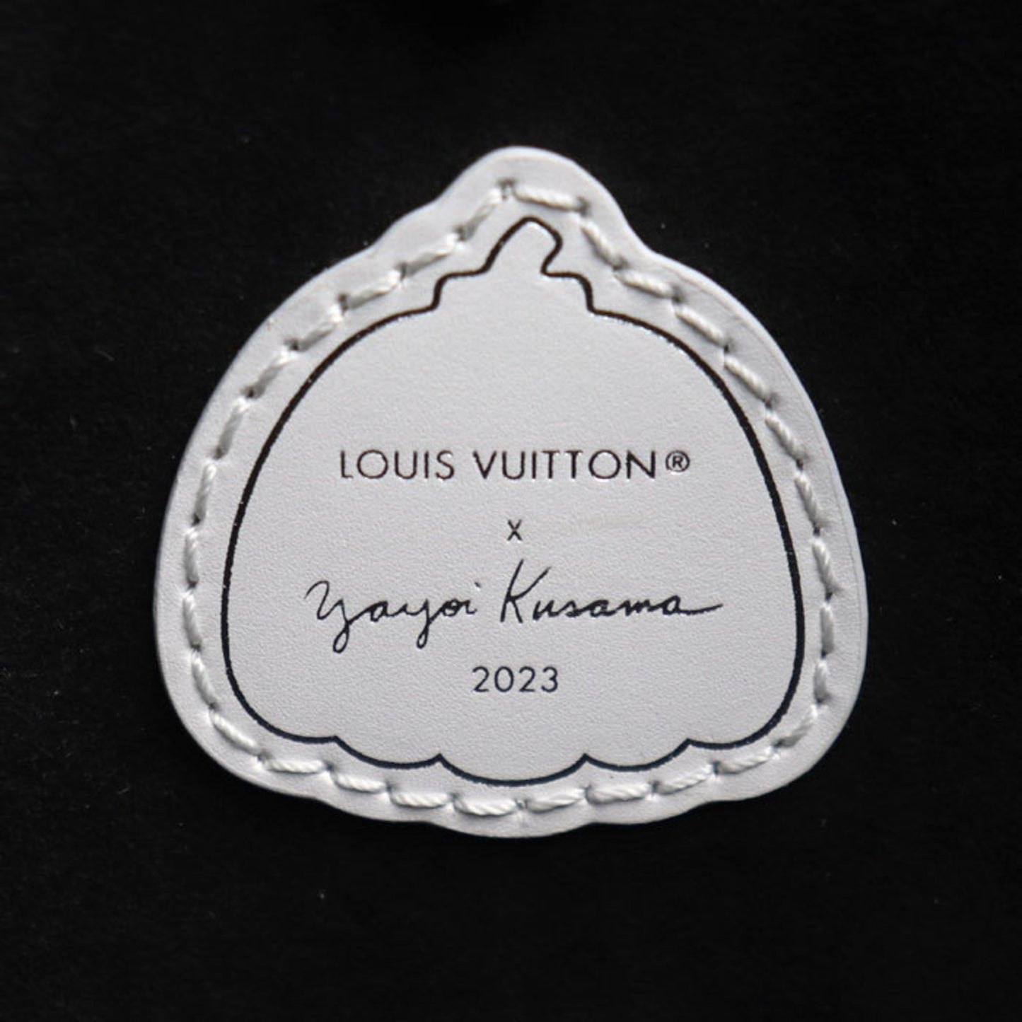 Louis Vuitton On The Go, Black, Leather, tote
