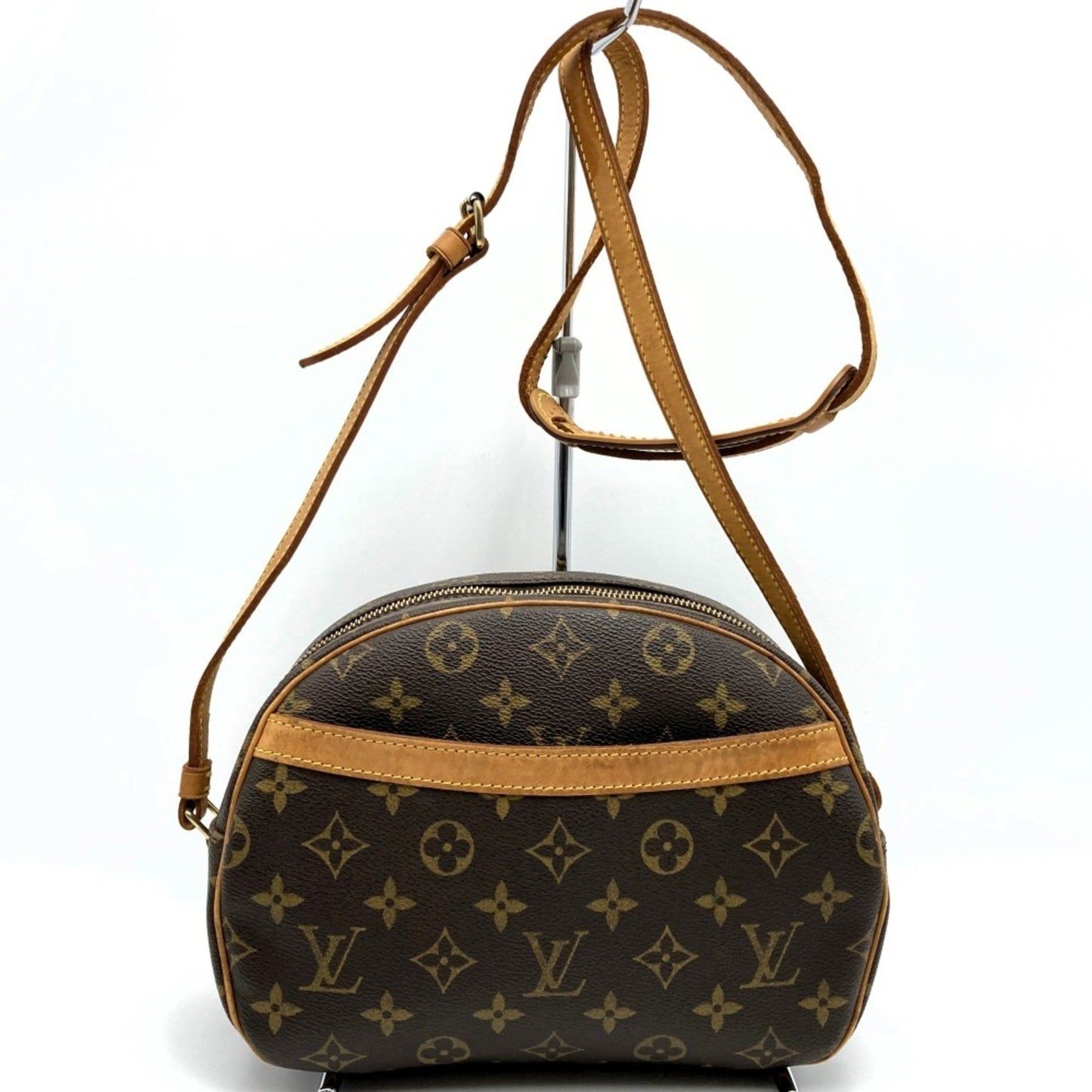 Louis Vuitton Blois, Brown, Canvas, shoulder