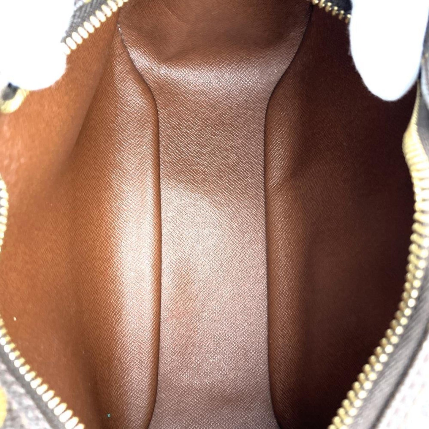Louis Vuitton Blois, Brown, Canvas, shoulder