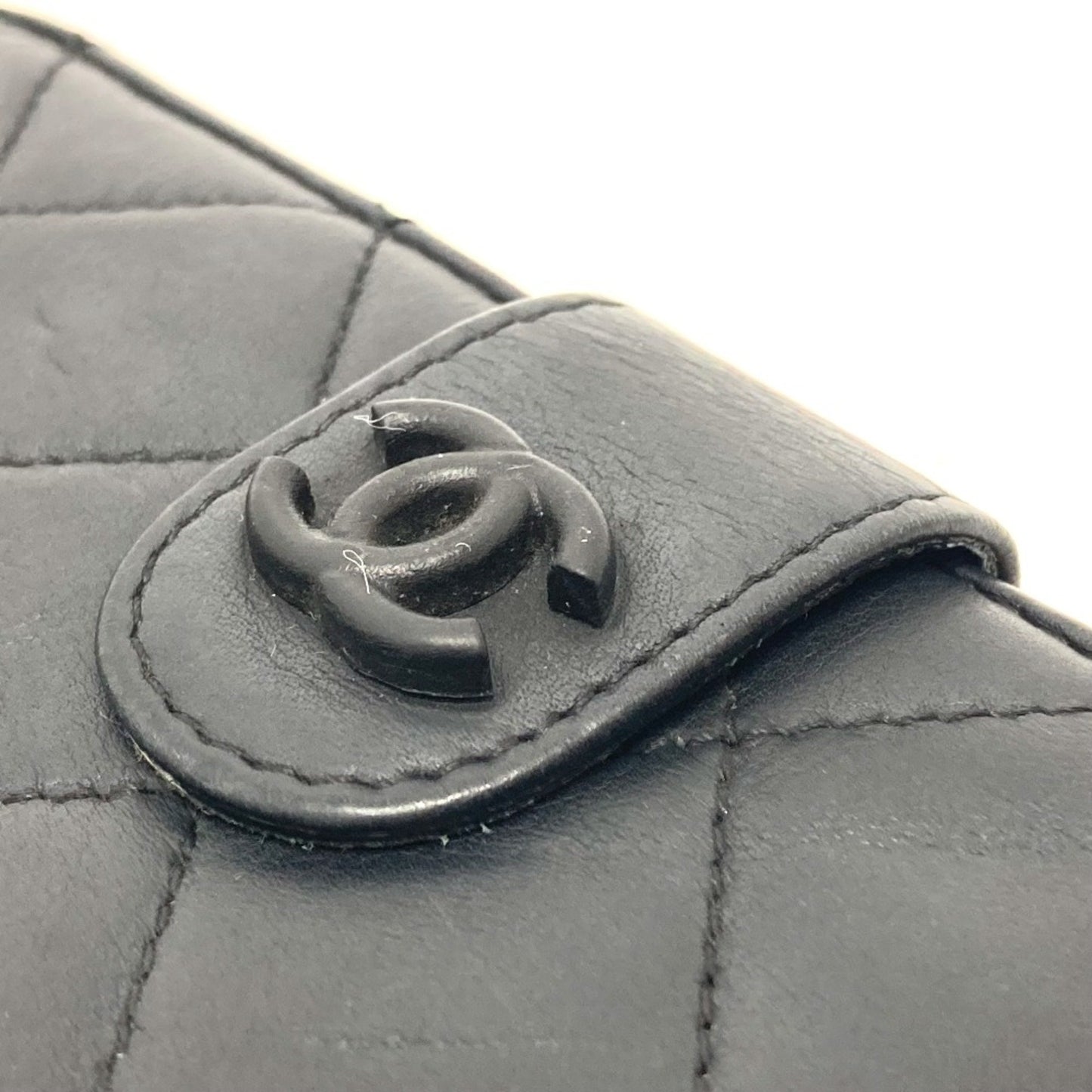Chanel Matelassé, Black, Leather, wallet