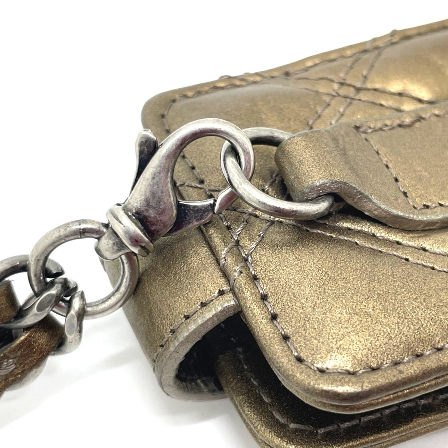 Chanel Mini matelassé, Gold, Leather, shoulder