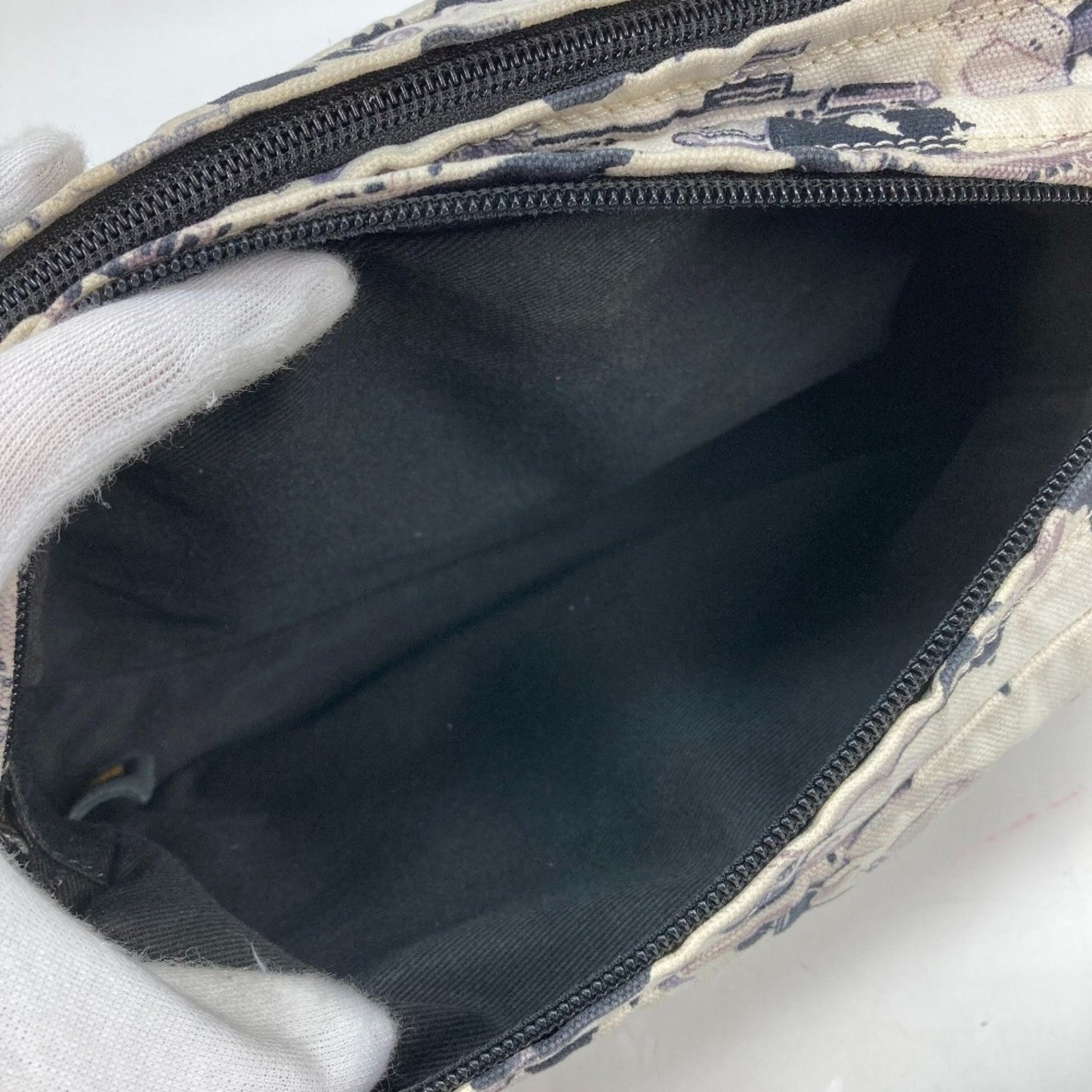 Chanel Shoulder bag, Multicolour, Canvas, shoulder