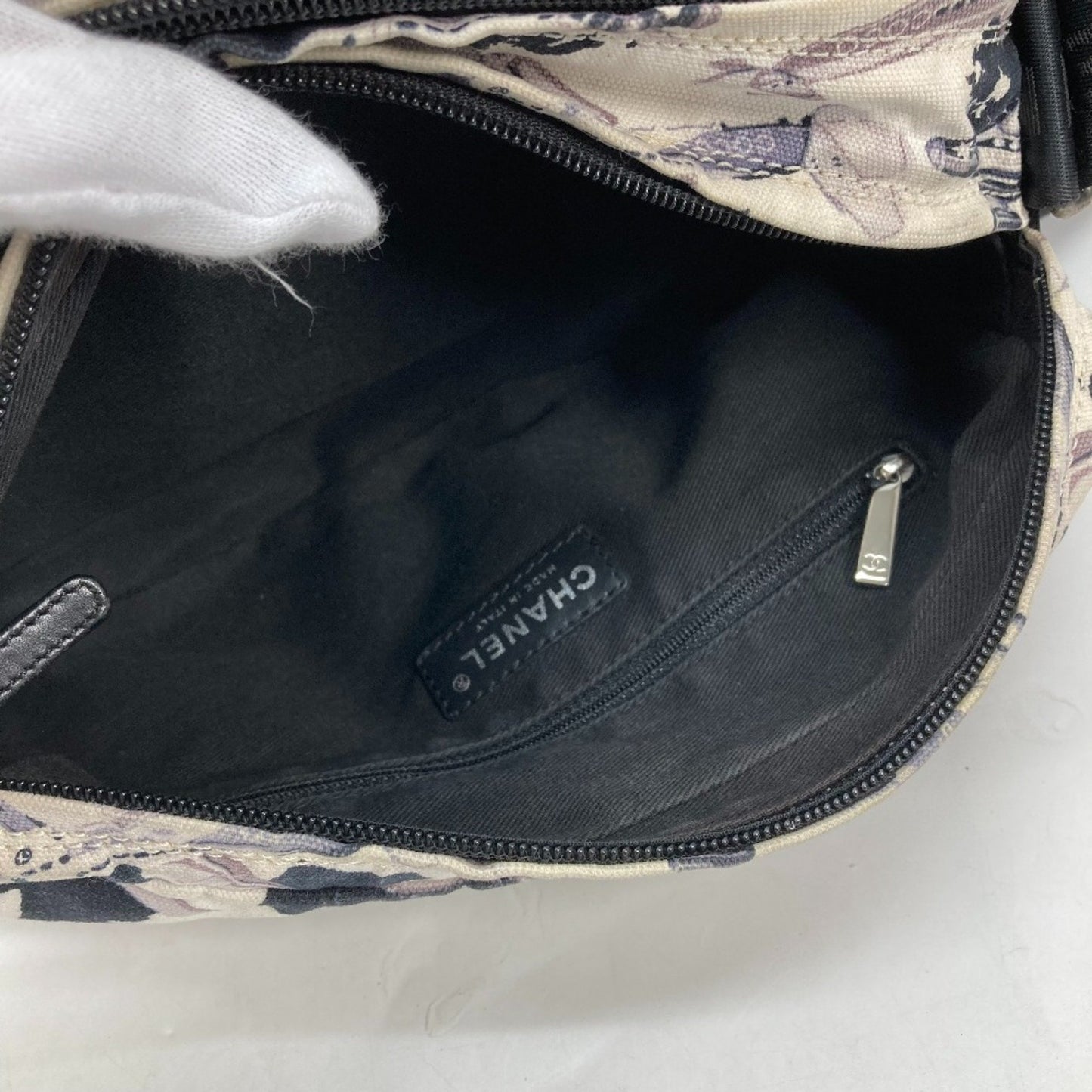 Chanel Shoulder bag, Multicolour, Canvas, shoulder