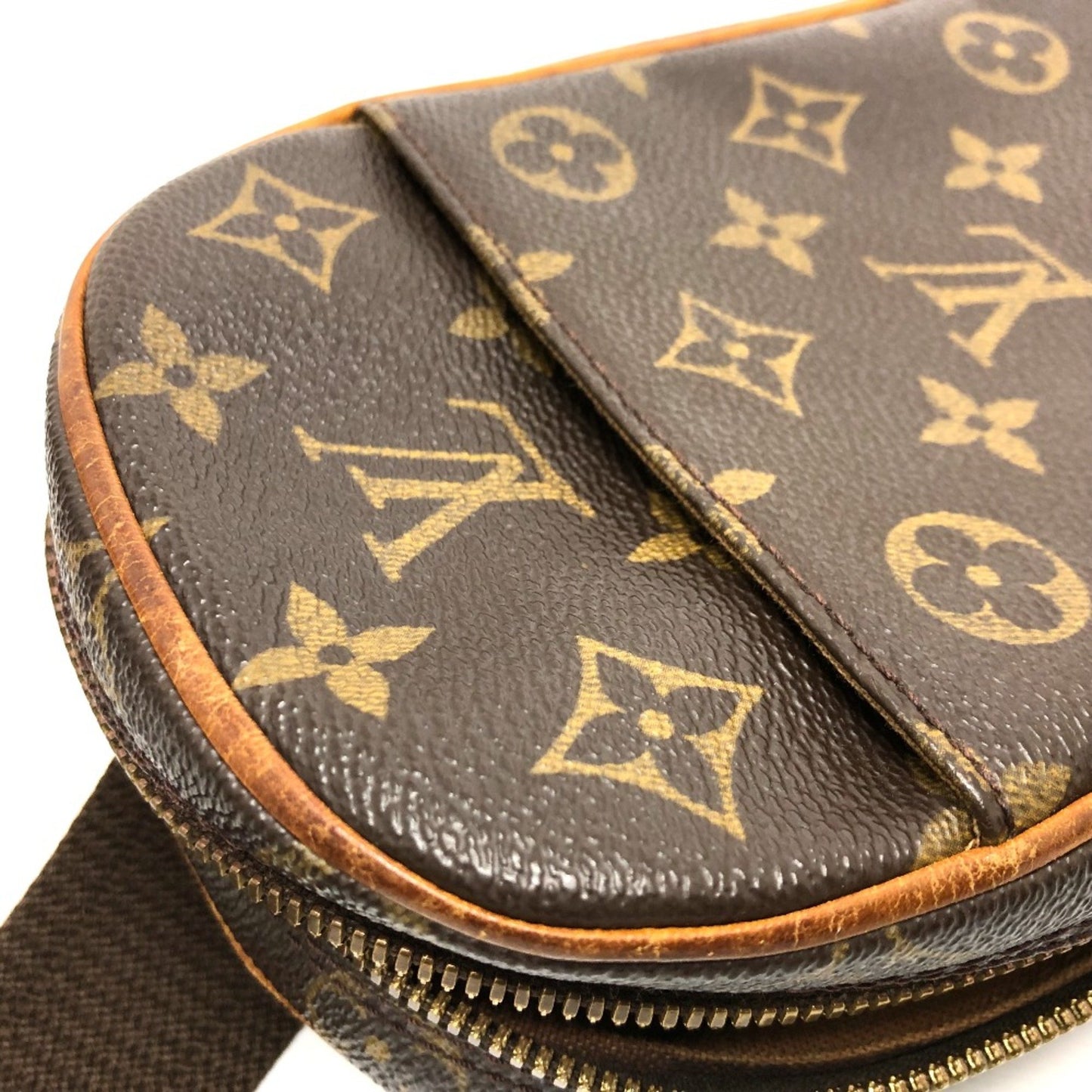 Louis Vuitton Gange, Brown, Canvas, shoulder