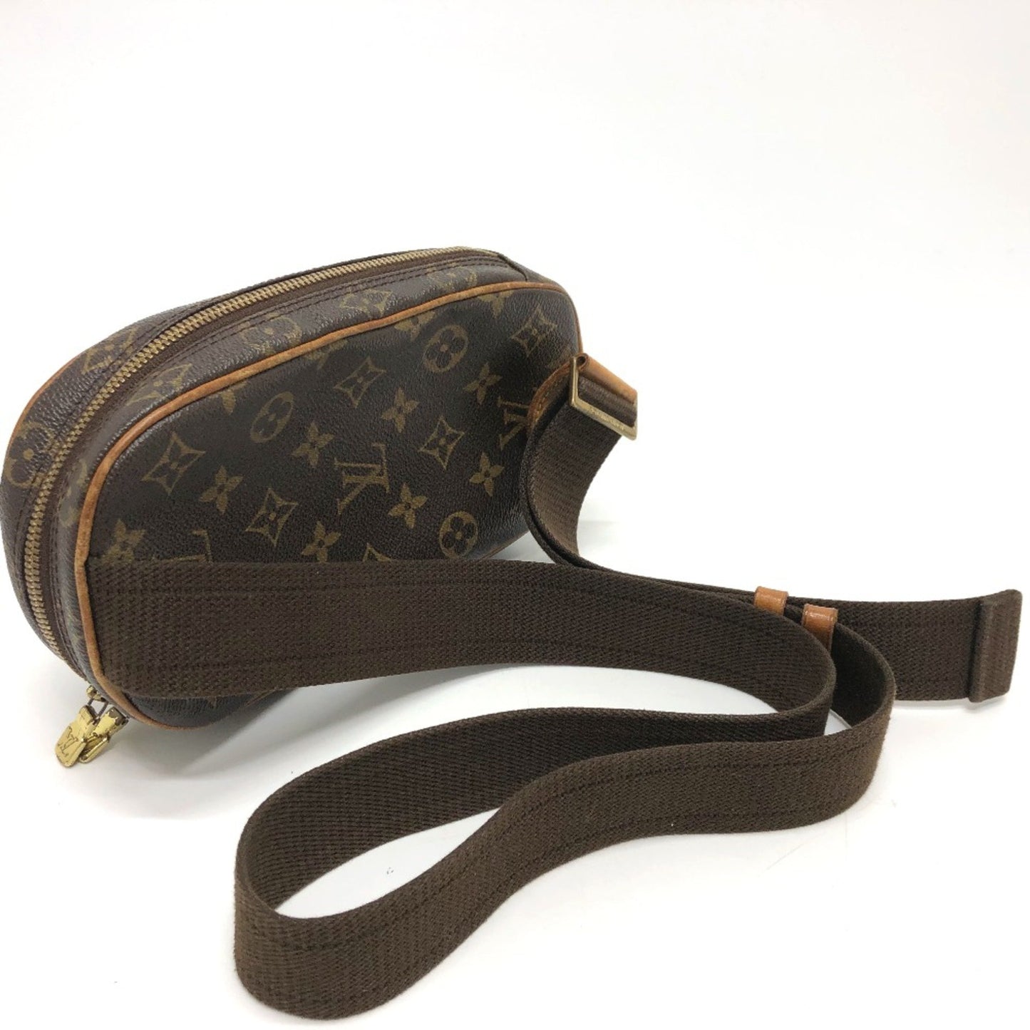 Louis Vuitton Gange, Brown, Canvas, shoulder