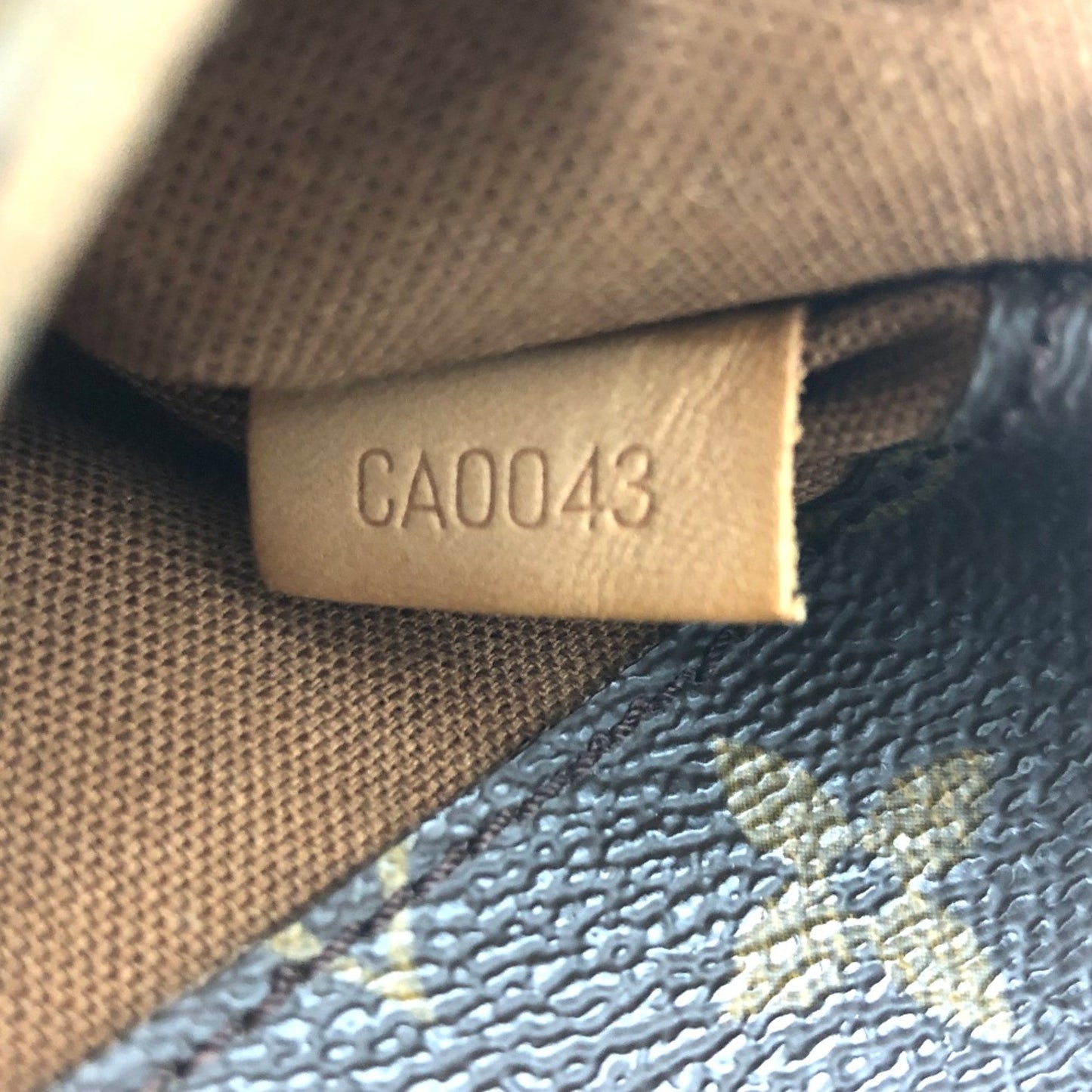 Louis Vuitton Gange, Brown, Canvas, shoulder