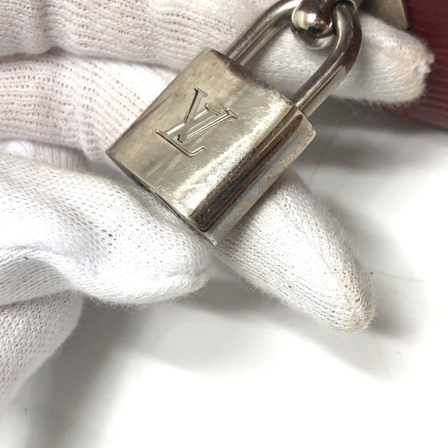 Louis Vuitton Montaigne, Red, Leather, handbag