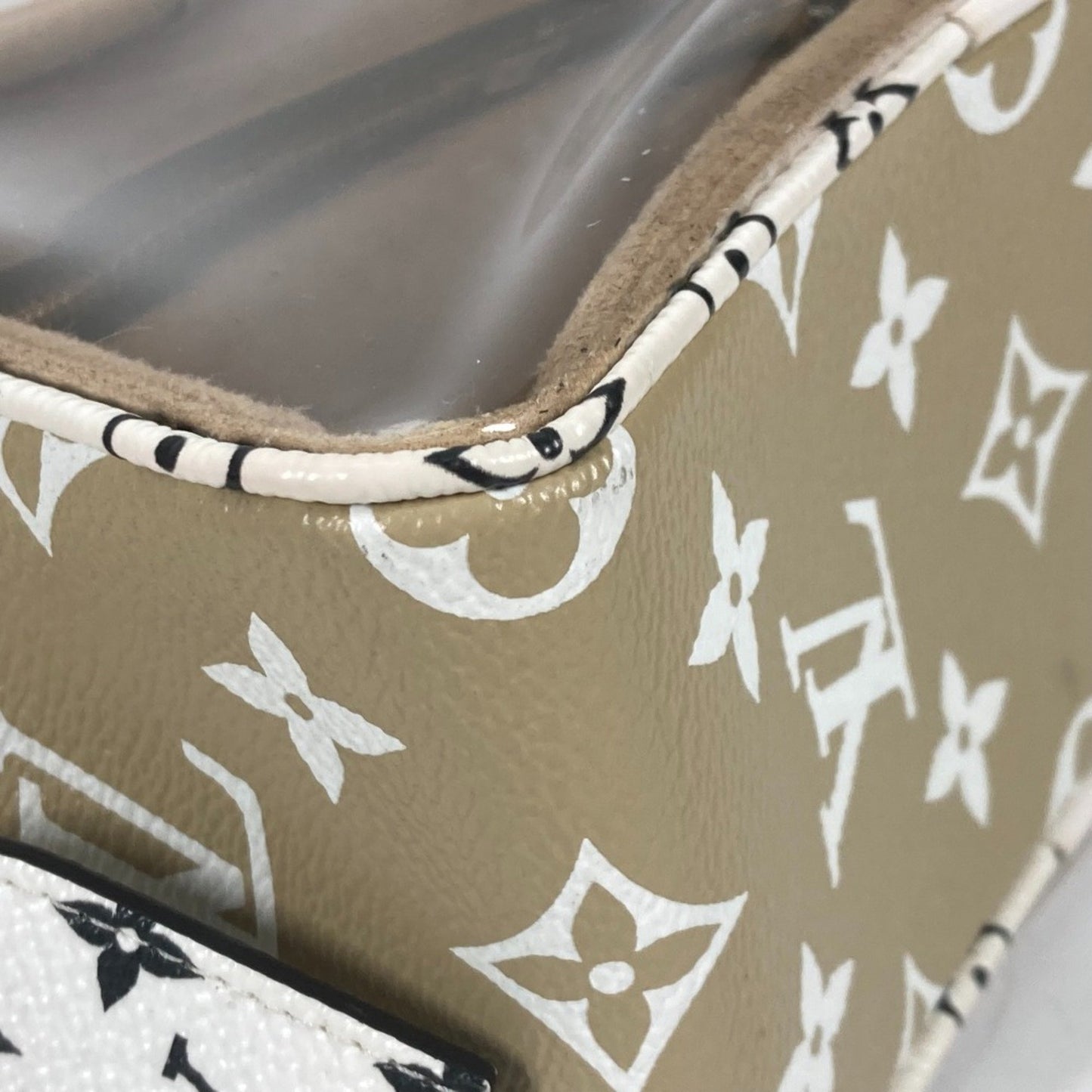 Louis Vuitton Beach Pouch, Beige, Canvas, shoulder