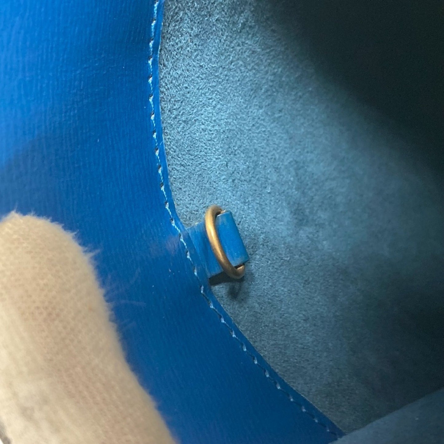 Louis Vuitton Cluny, Blue, Leather, shoulder