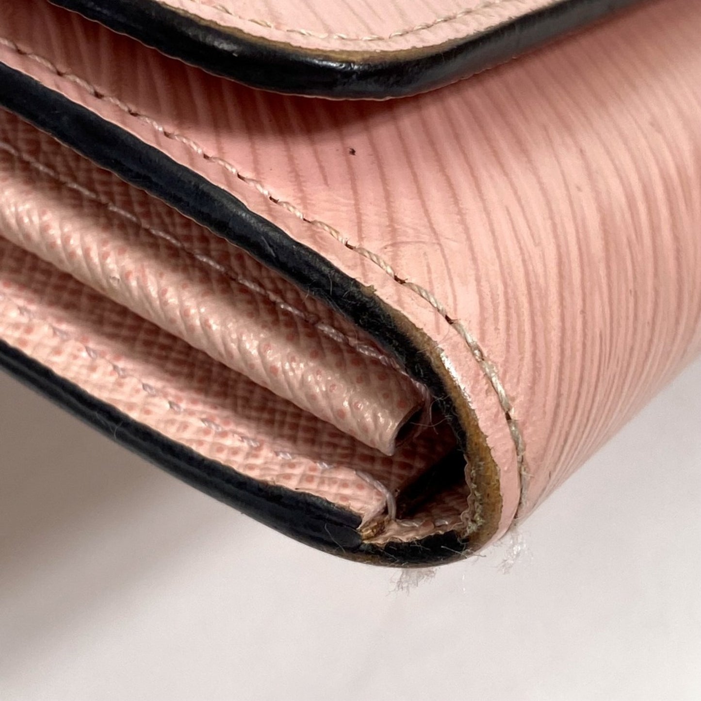 Louis Vuitton Twist, Pink, Leather, wallet