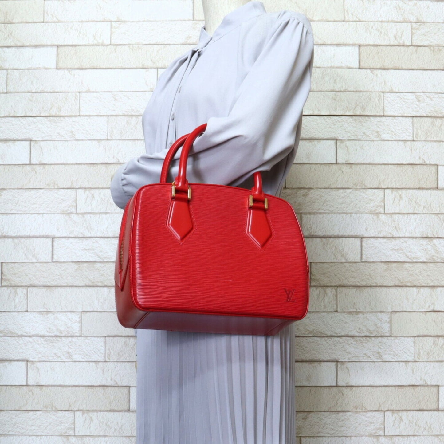 Louis Vuitton Sablon, Red, Leather, handbag