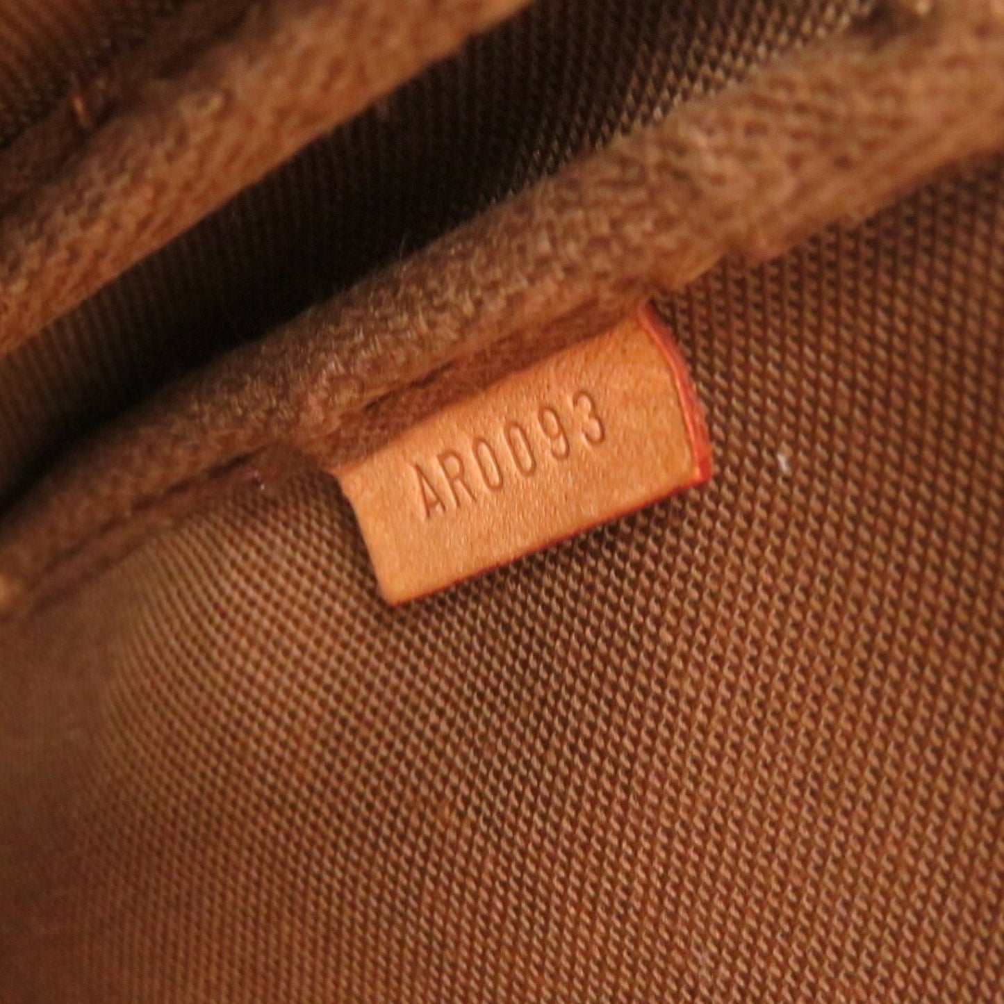 Louis Vuitton Pochette Accessoire, Brown, Canvas, clutch