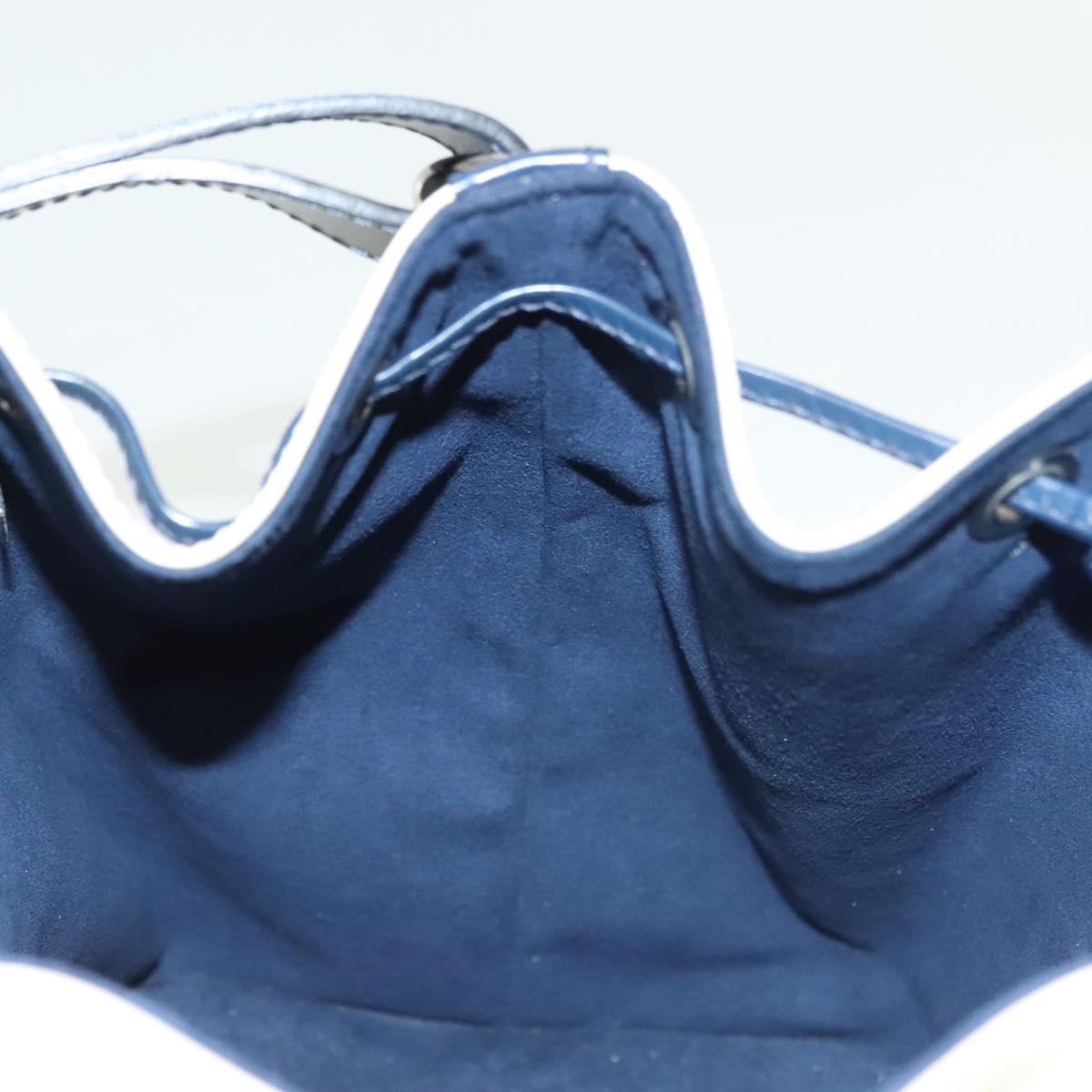 Louis Vuitton Petit Noé, White, Leather, shoulder