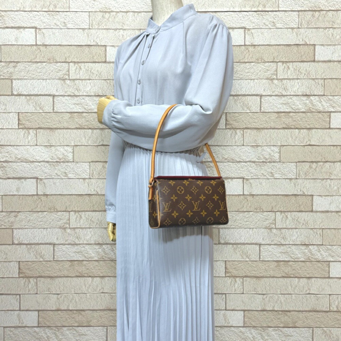 Louis Vuitton Recital, Brown, Canvas, handbag