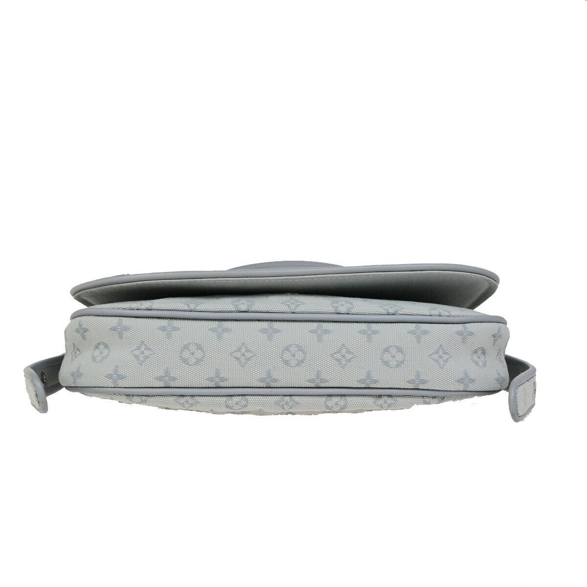 Louis Vuitton Musette Tango, Grey, Canvas, shoulder