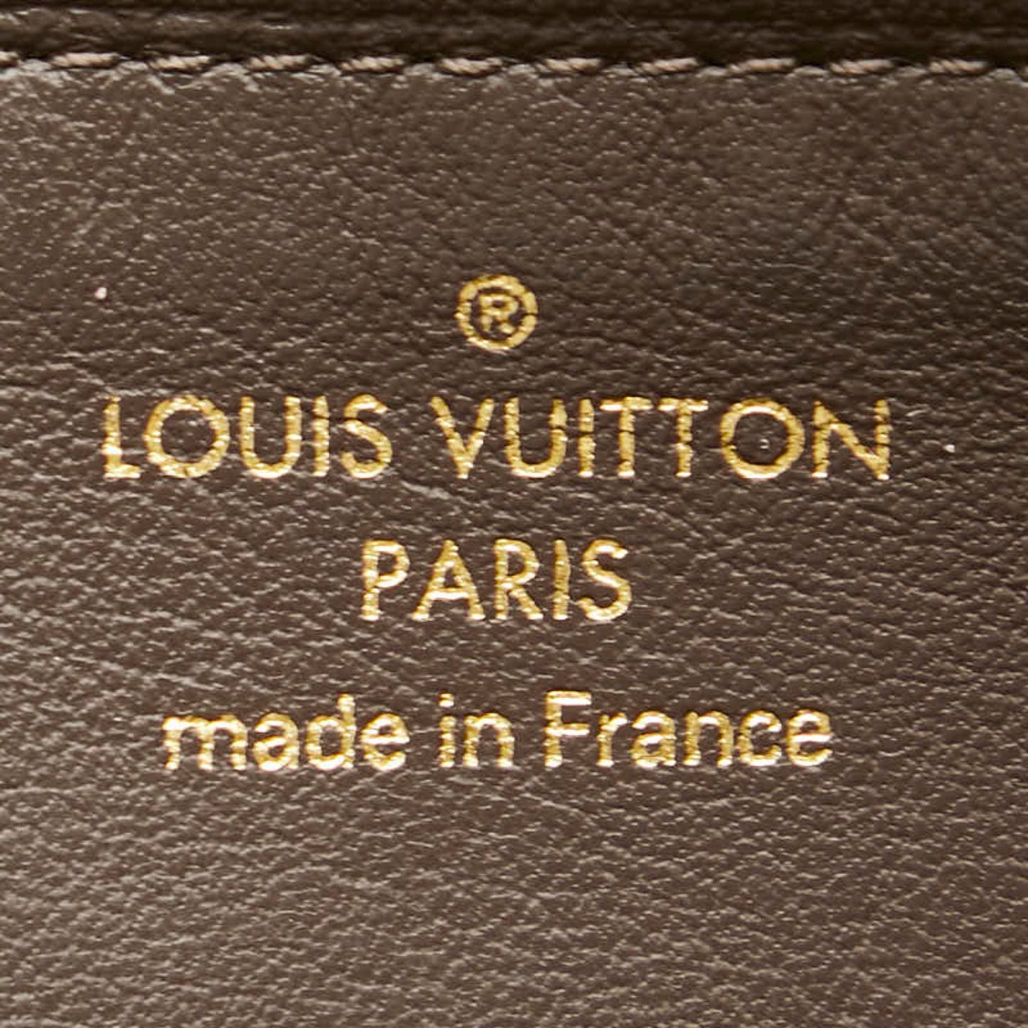 Louis Vuitton Capucines, Beige, Leather, wallet