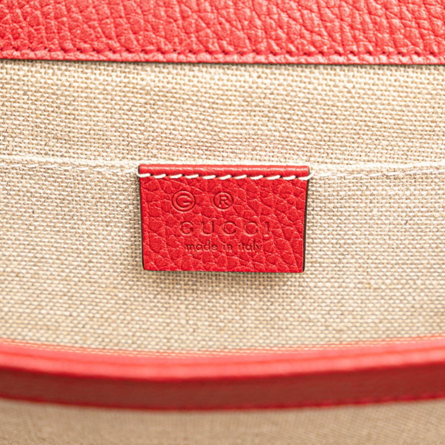 Gucci Interlocking G, Red, Leather, shoulder