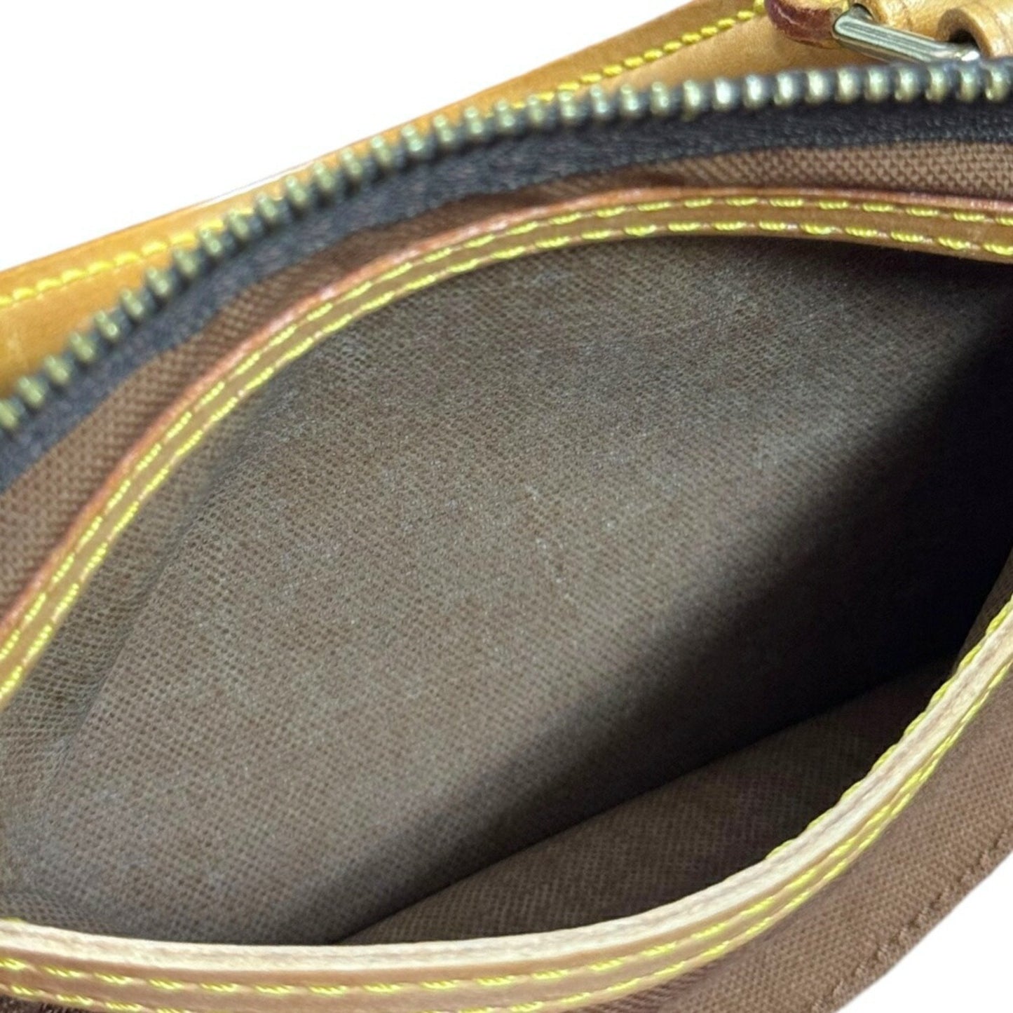 Louis Vuitton Speedy 40, Brown, Canvas, travel