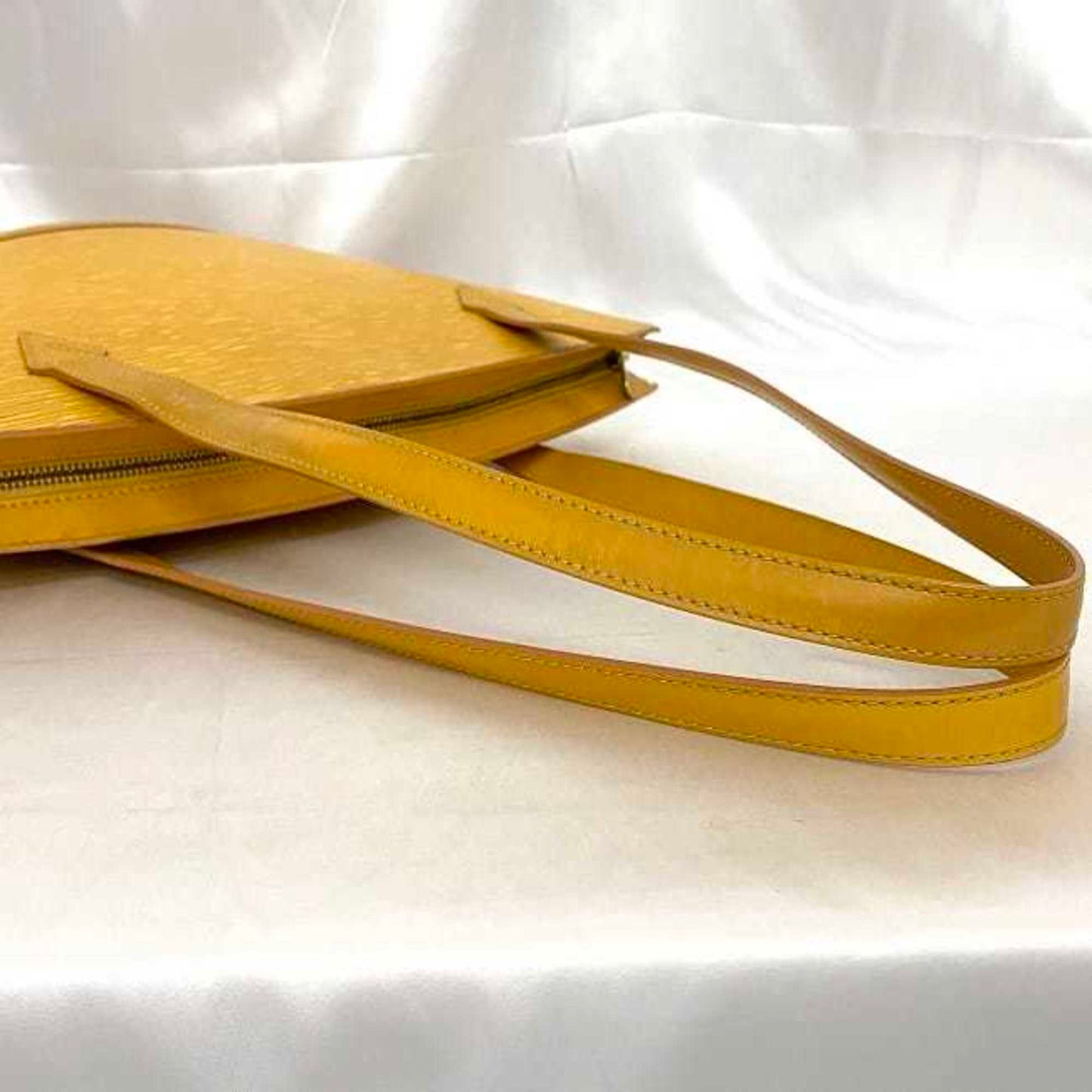 Louis Vuitton Saint Jacques, Yellow, Leather, tote