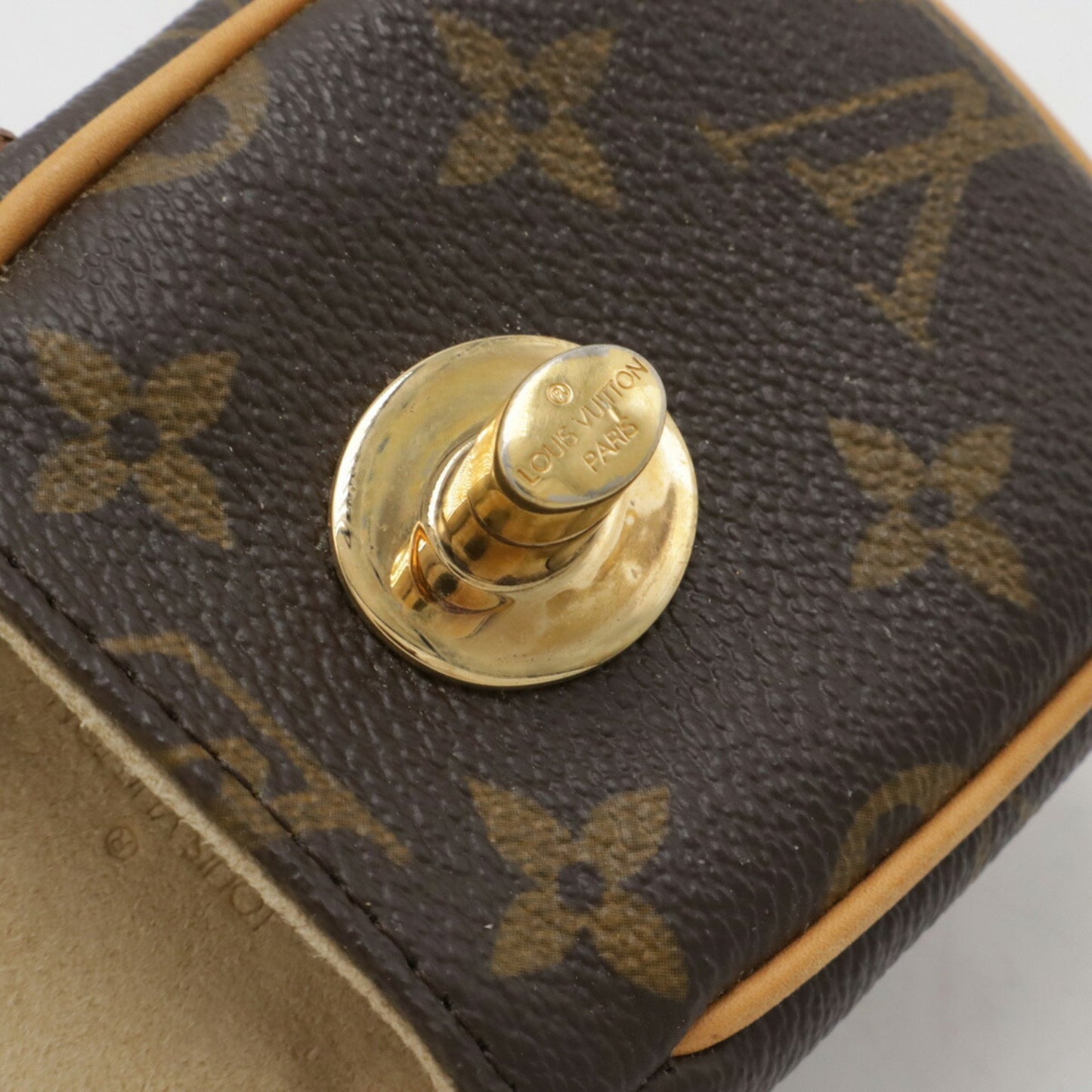 Louis Vuitton Tulum, Brown, Canvas, clutch