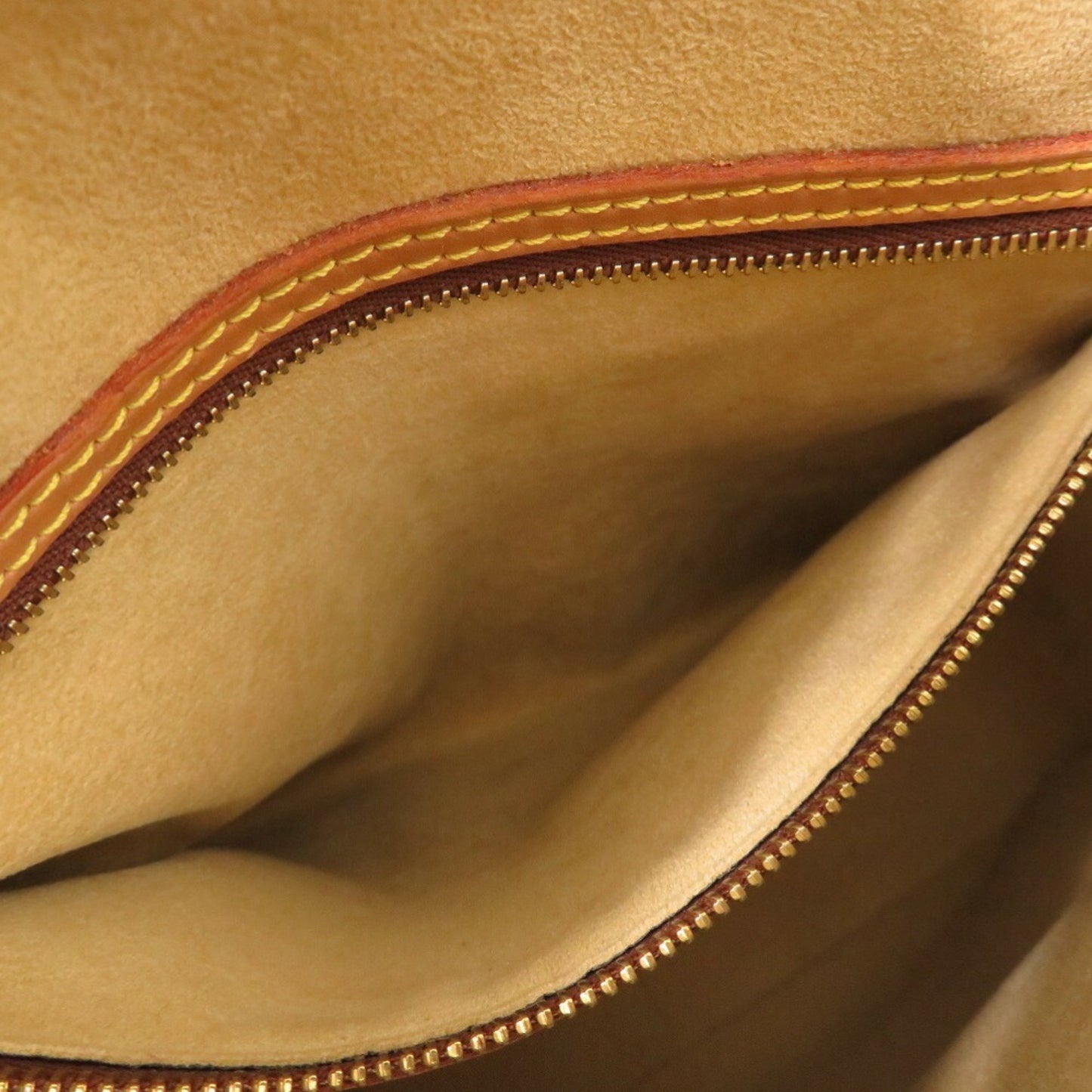 Louis Vuitton Looping GM, Brown, Canvas, shoulder