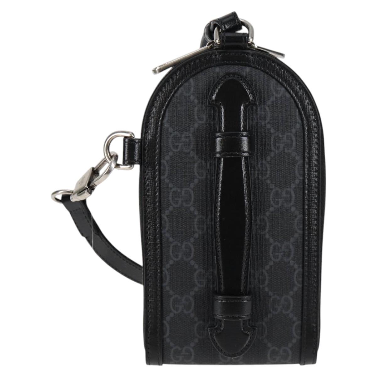 Gucci Off the grid, Black, Canvas, clutch