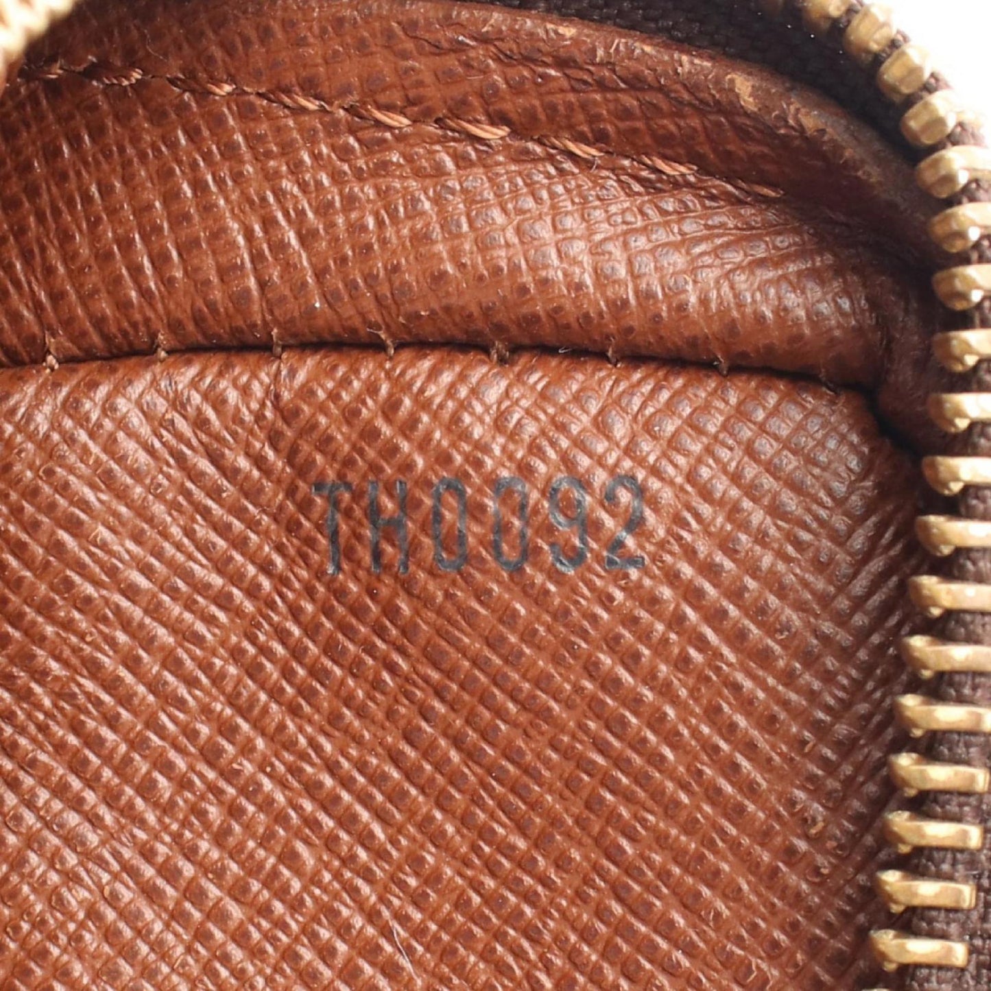 Louis Vuitton Amazon, Brown, Canvas, shoulder