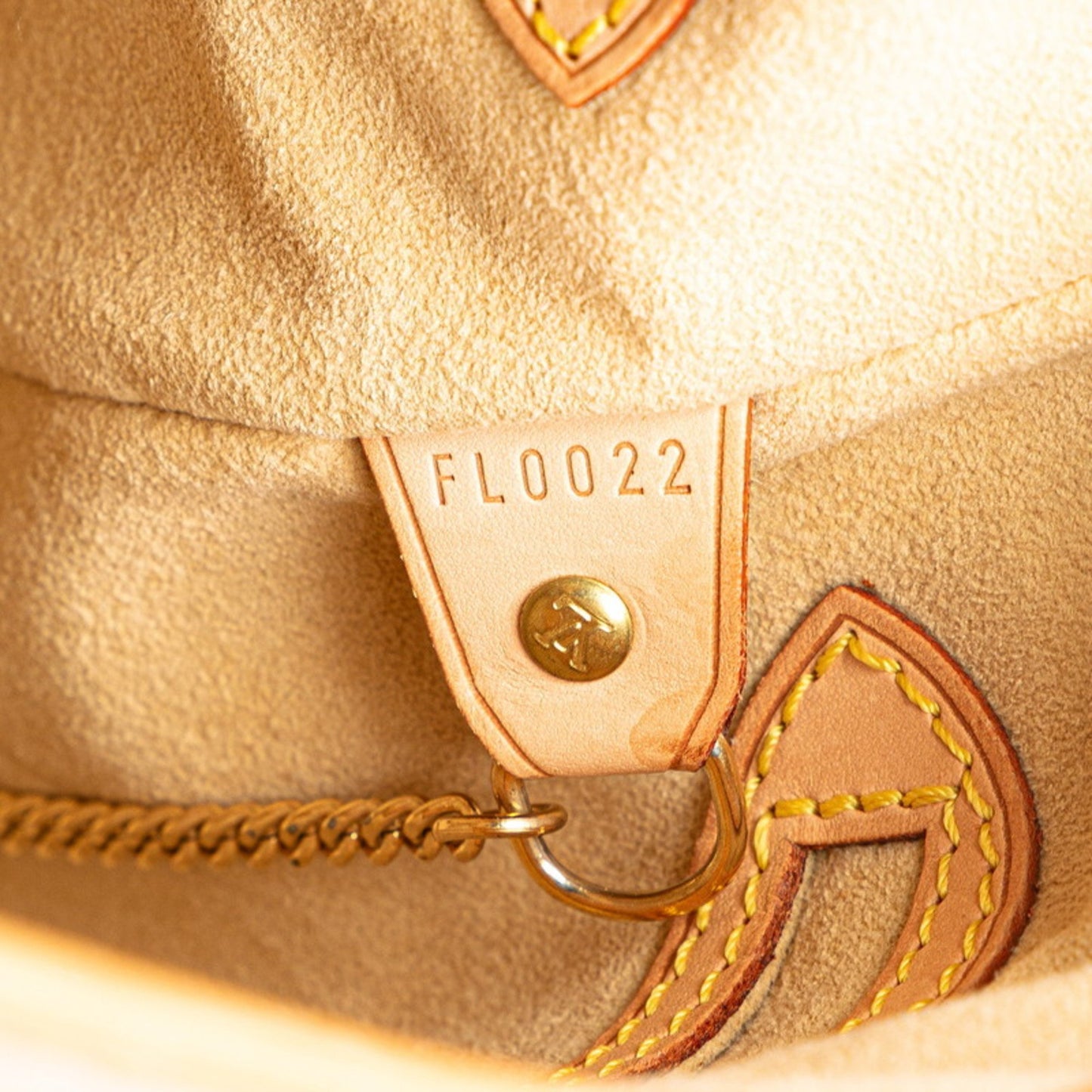 Louis Vuitton Marais, Beige, Leather, shoulder