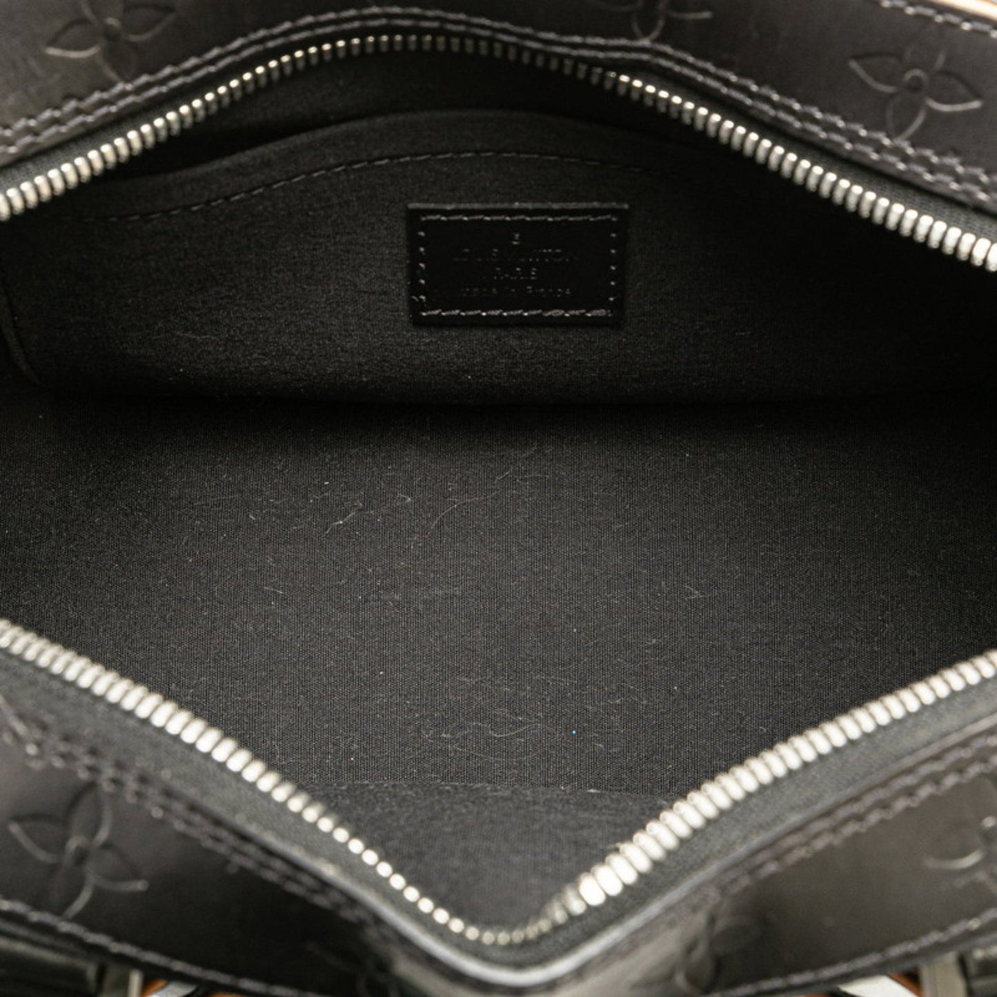 Louis Vuitton Shelton, Black, Leather, handbag
