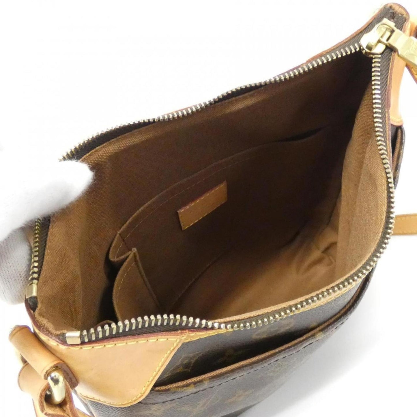 Louis Vuitton Odeon, Brown, Canvas, shoulder