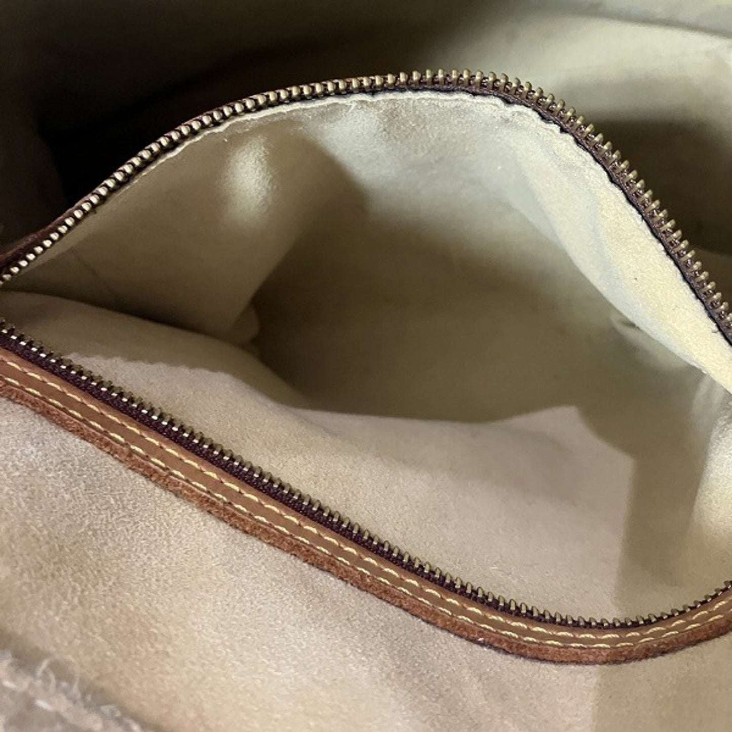 Louis Vuitton Looping GM, Brown, Canvas, tote