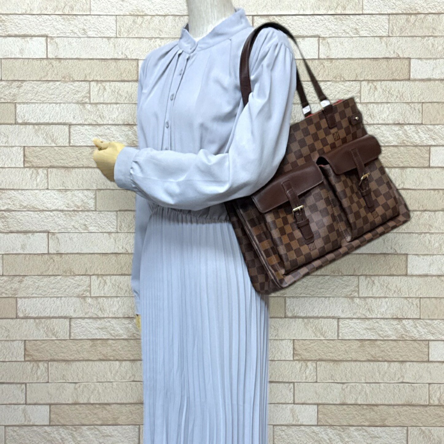 Louis Vuitton Uzes, Brown, Canvas, shoulder