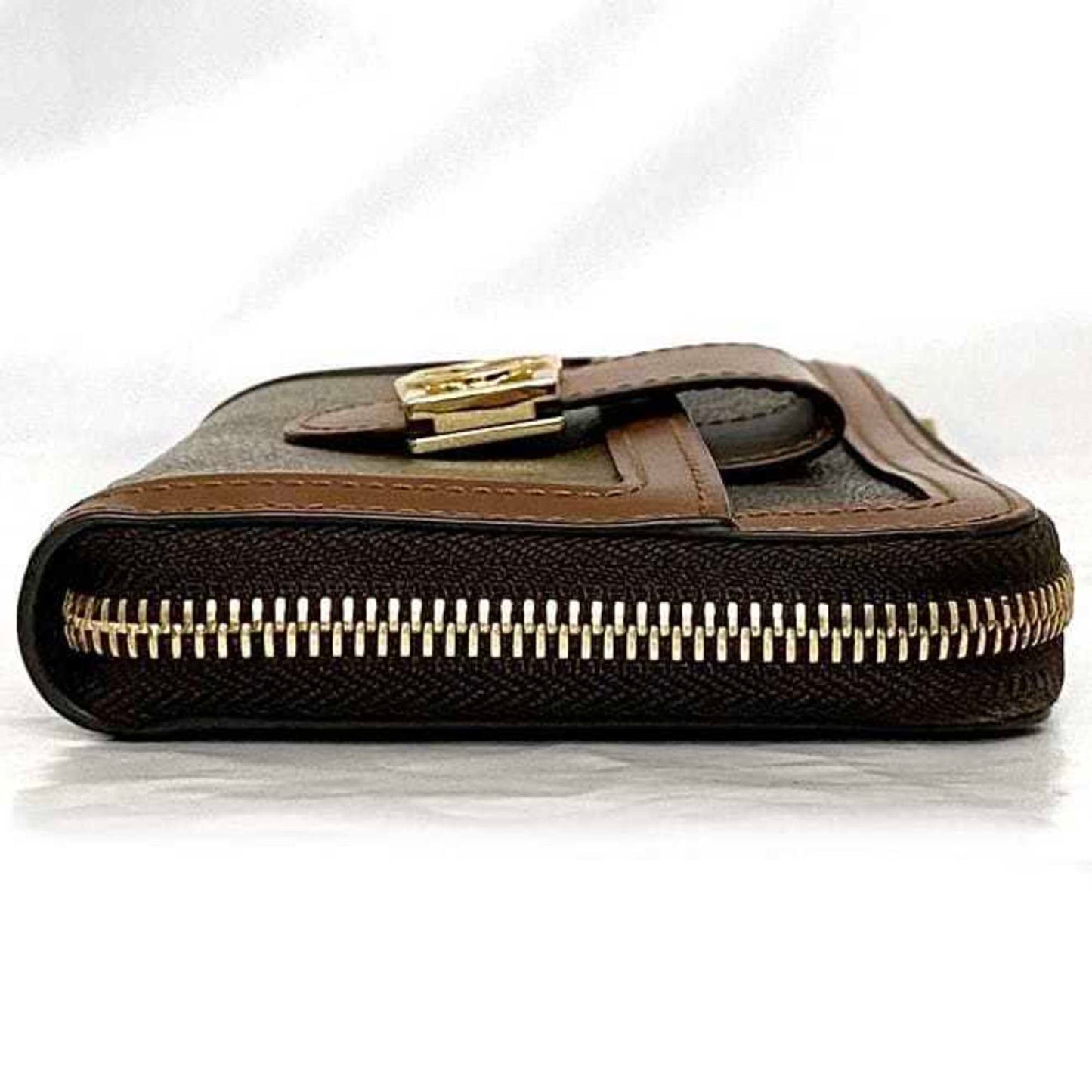 Louis Vuitton Dauphine, Beige, Canvas, wallet
