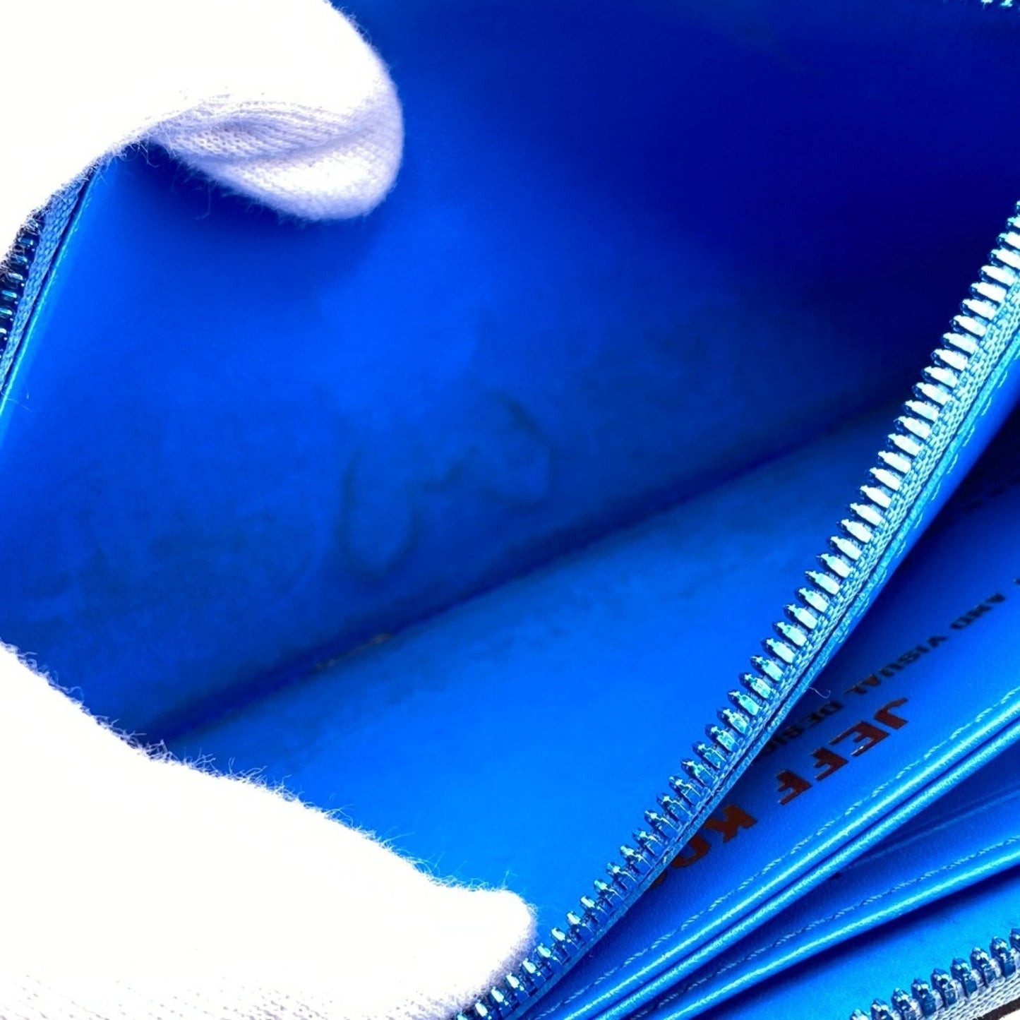 Louis Vuitton Zippy wallet, Blue, Leather, wallet