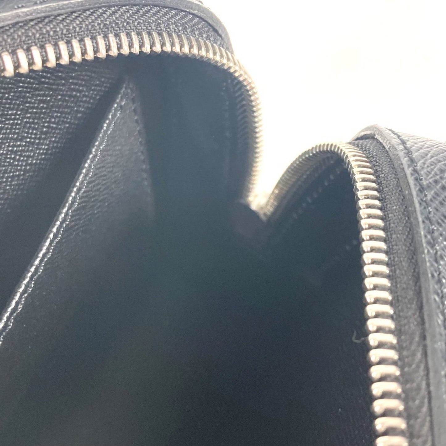 Louis Vuitton Baikal, Black, Leather, clutch