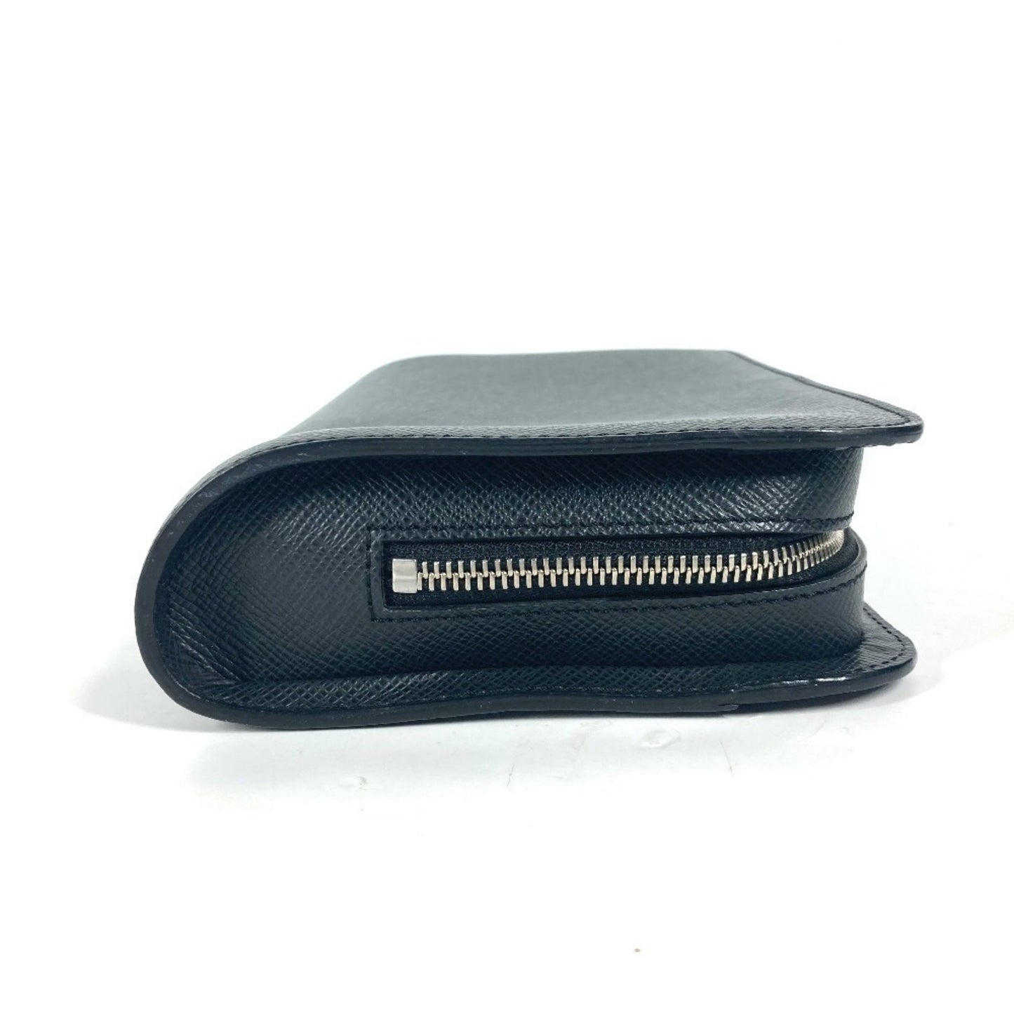 Louis Vuitton Baikal, Black, Leather, clutch
