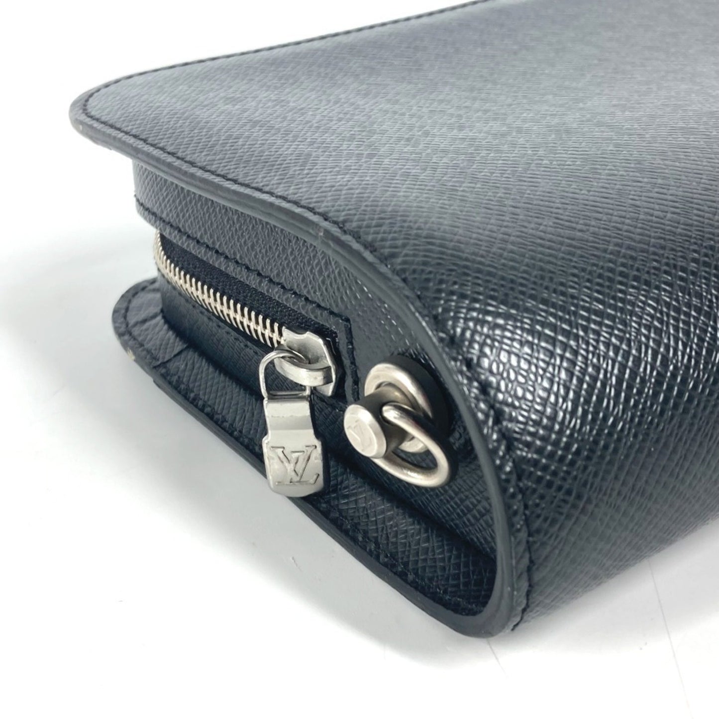 Louis Vuitton Baikal, Black, Leather, clutch