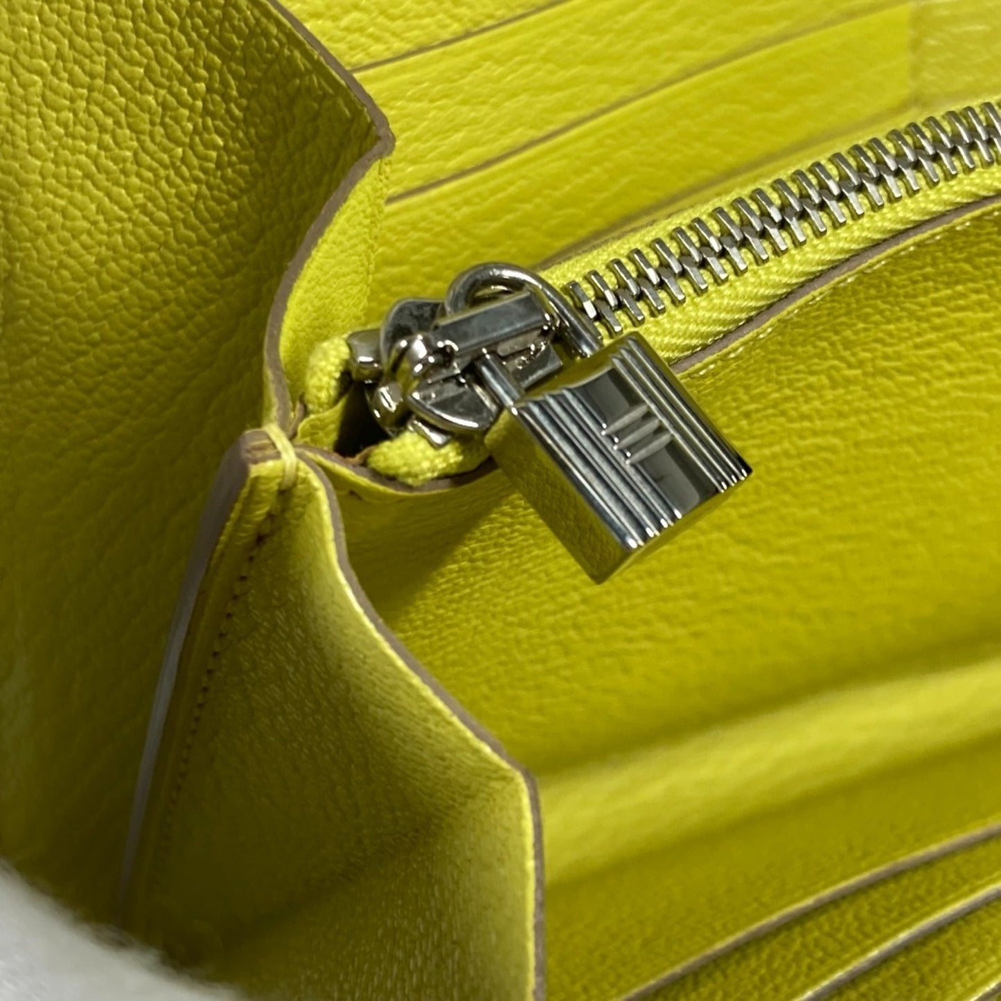 Hermès Kelly, Yellow, Leather, wallet