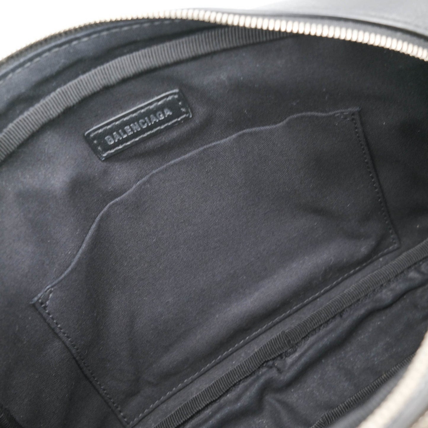Balenciaga Everyday, Black, Leather, shoulder