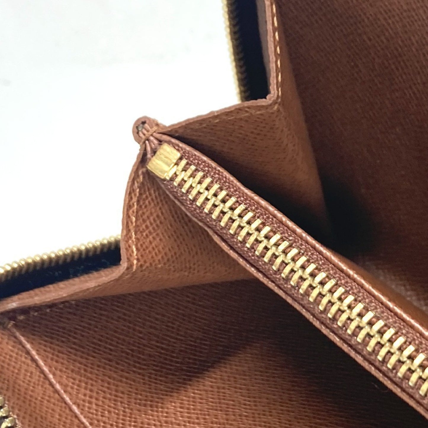 Louis Vuitton Zippy wallet, Brown, Canvas, wallet