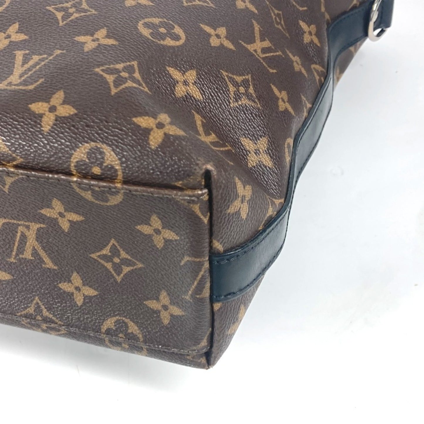 Louis Vuitton Kitan, Brown, Canvas, tote