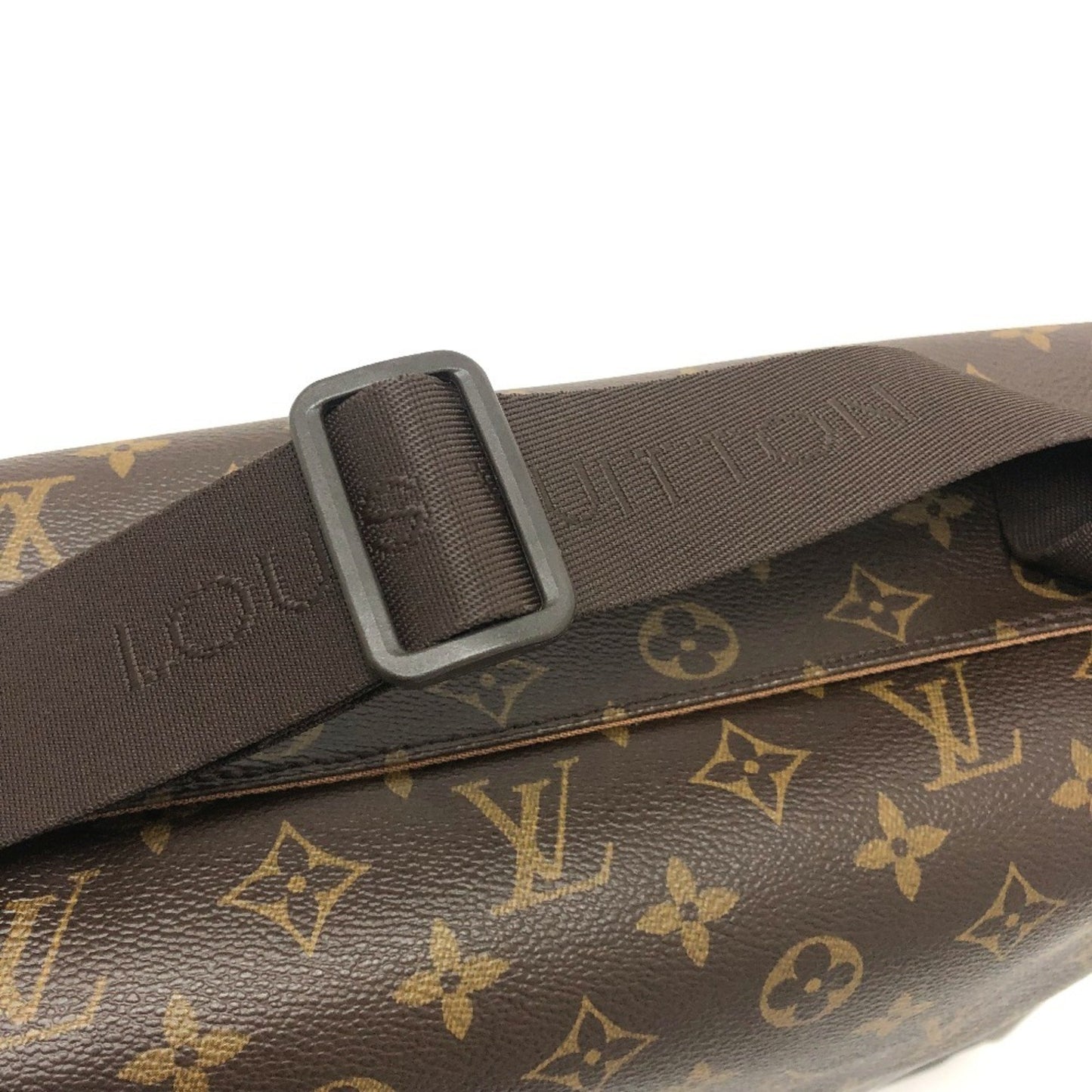 Louis Vuitton Naviglio, Brown, Canvas, shoulder