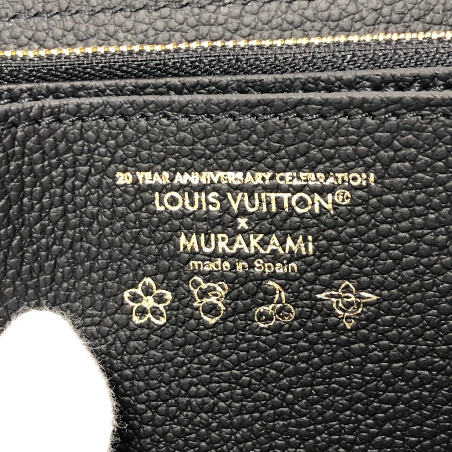 Louis Vuitton Zippy wallet, Black, Leather, wallet