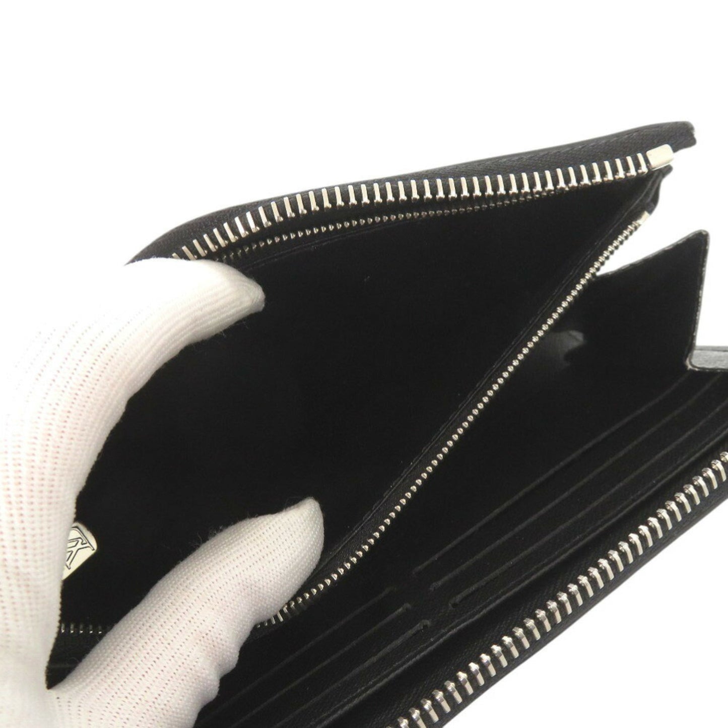 Louis Vuitton Zippy Dragonne, Black, Leather, wallet
