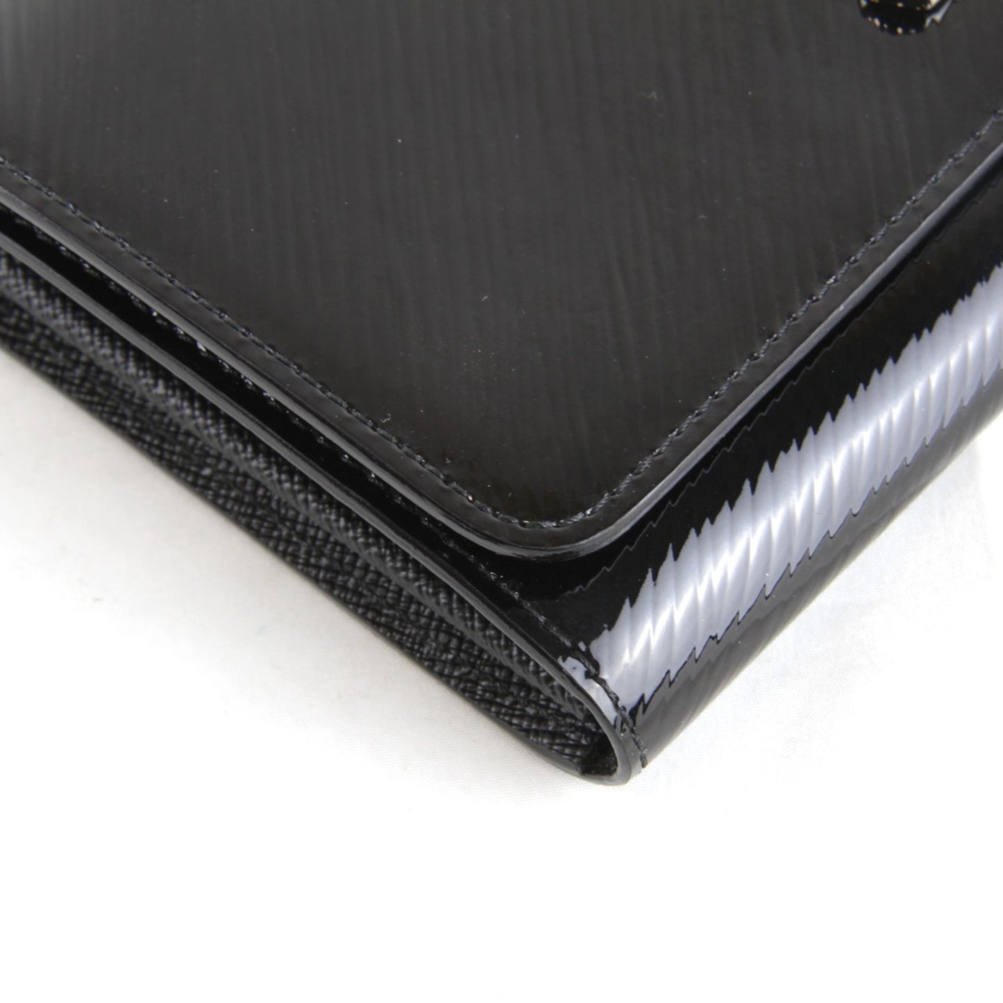 Louis Vuitton Twist, Black, Leather, wallet
