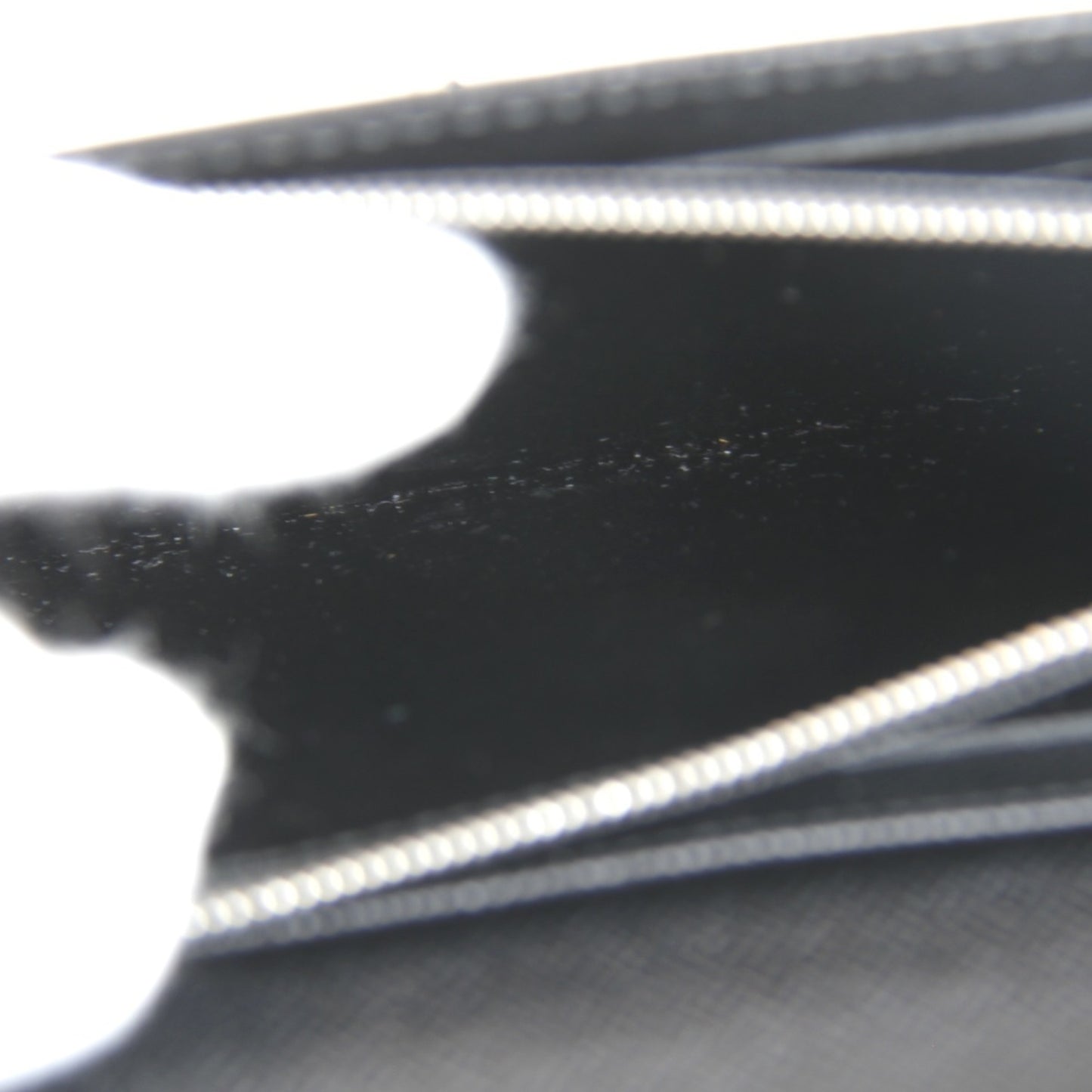 Louis Vuitton Twist, Black, Leather, wallet