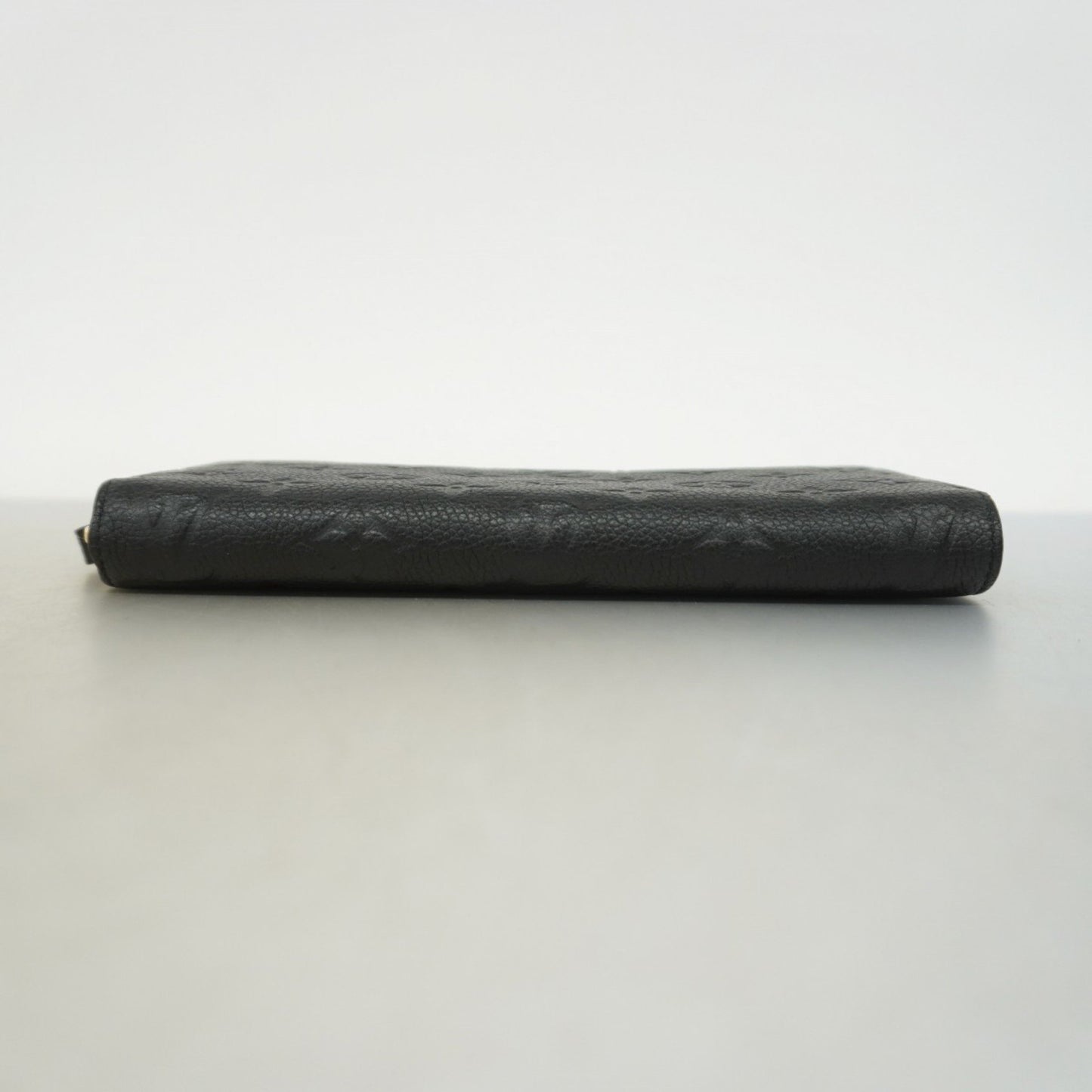 Louis Vuitton Zippy wallet, Black, Leather, wallet